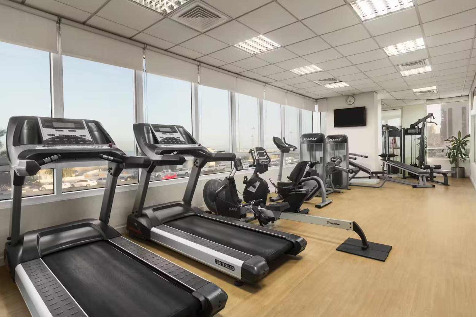 Ramada By Wyndham Beach Hotel Ajman 13