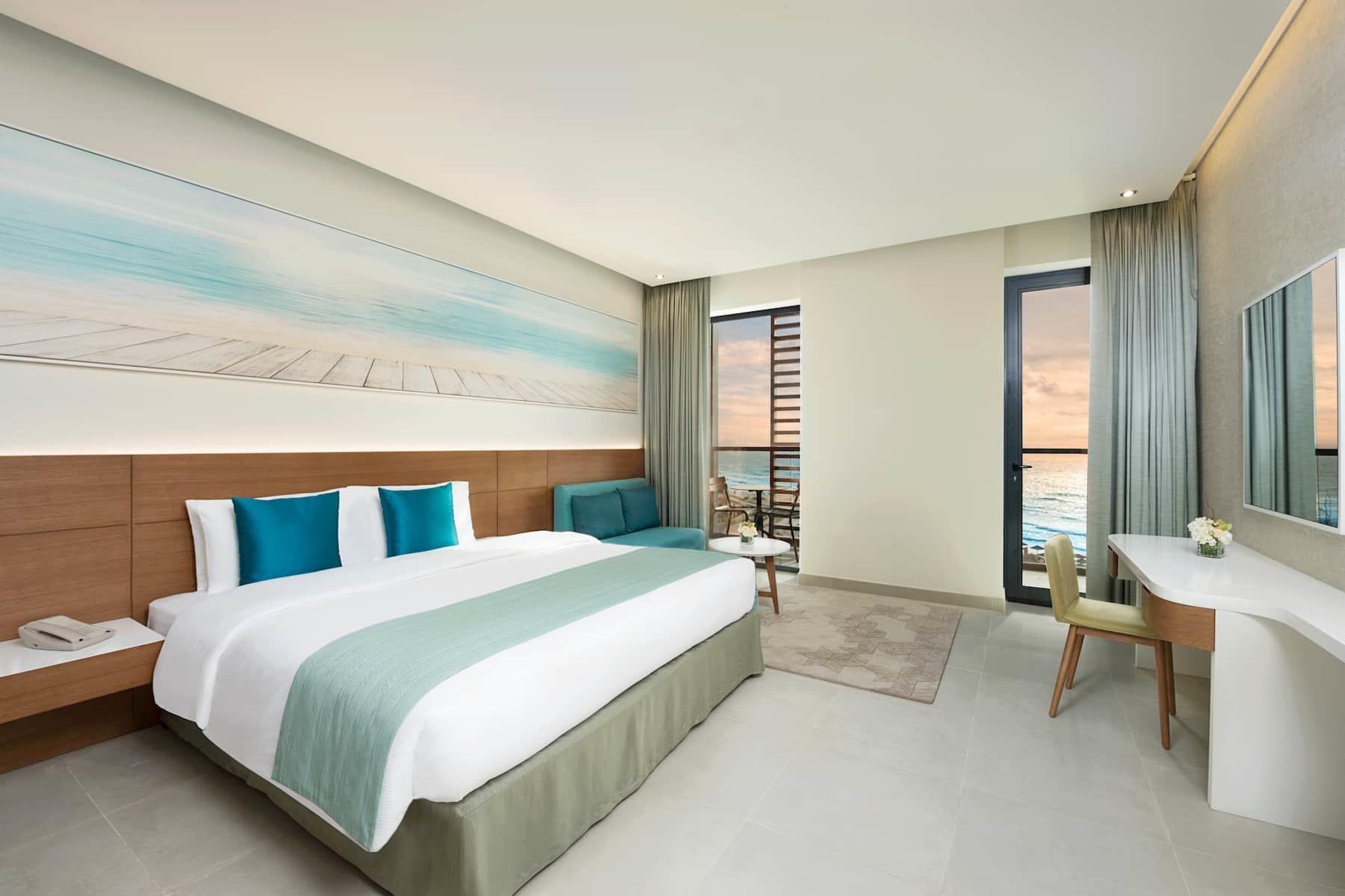 Wyndham Garden Ajman Corniche