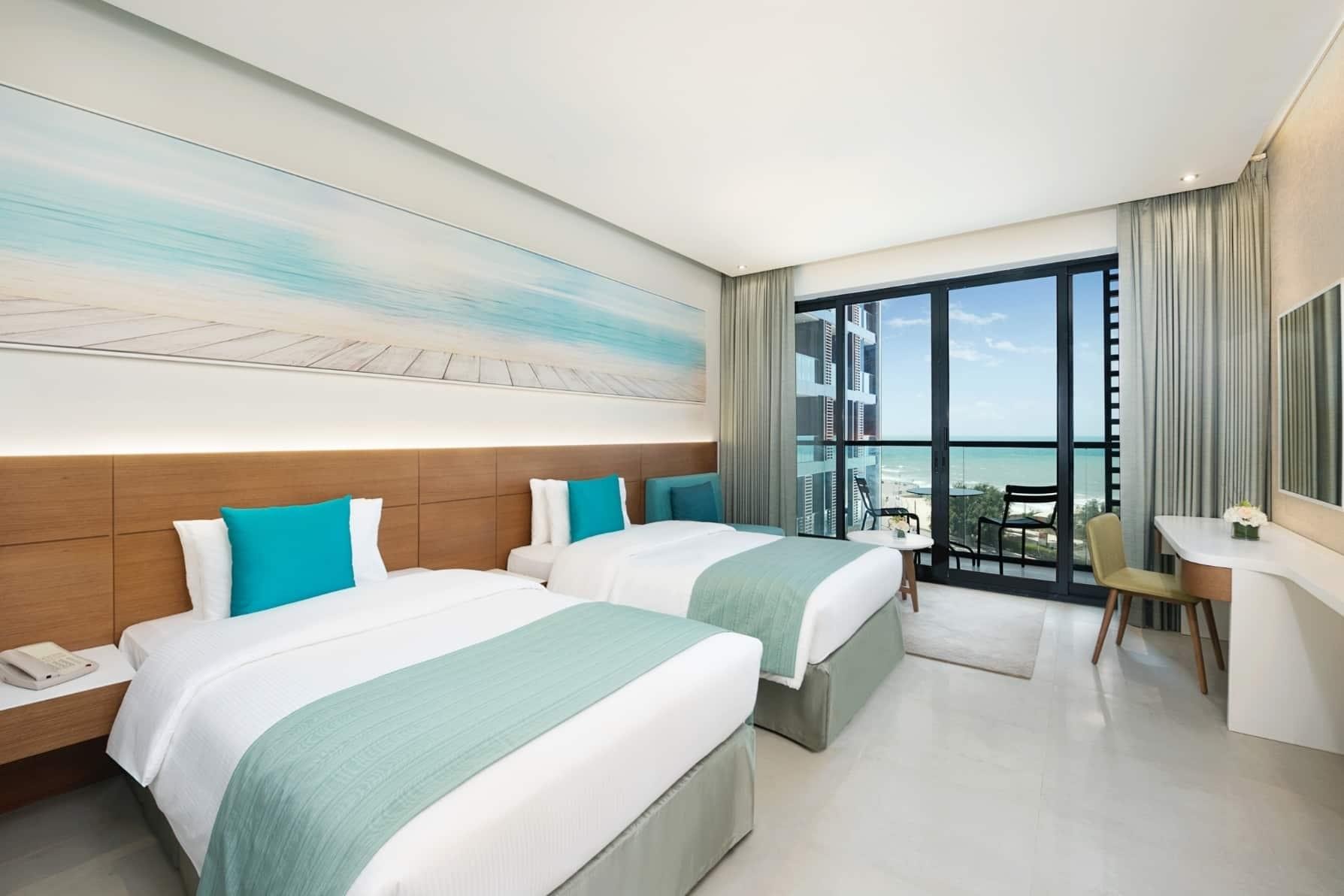 Wyndham Garden Ajman Corniche 6