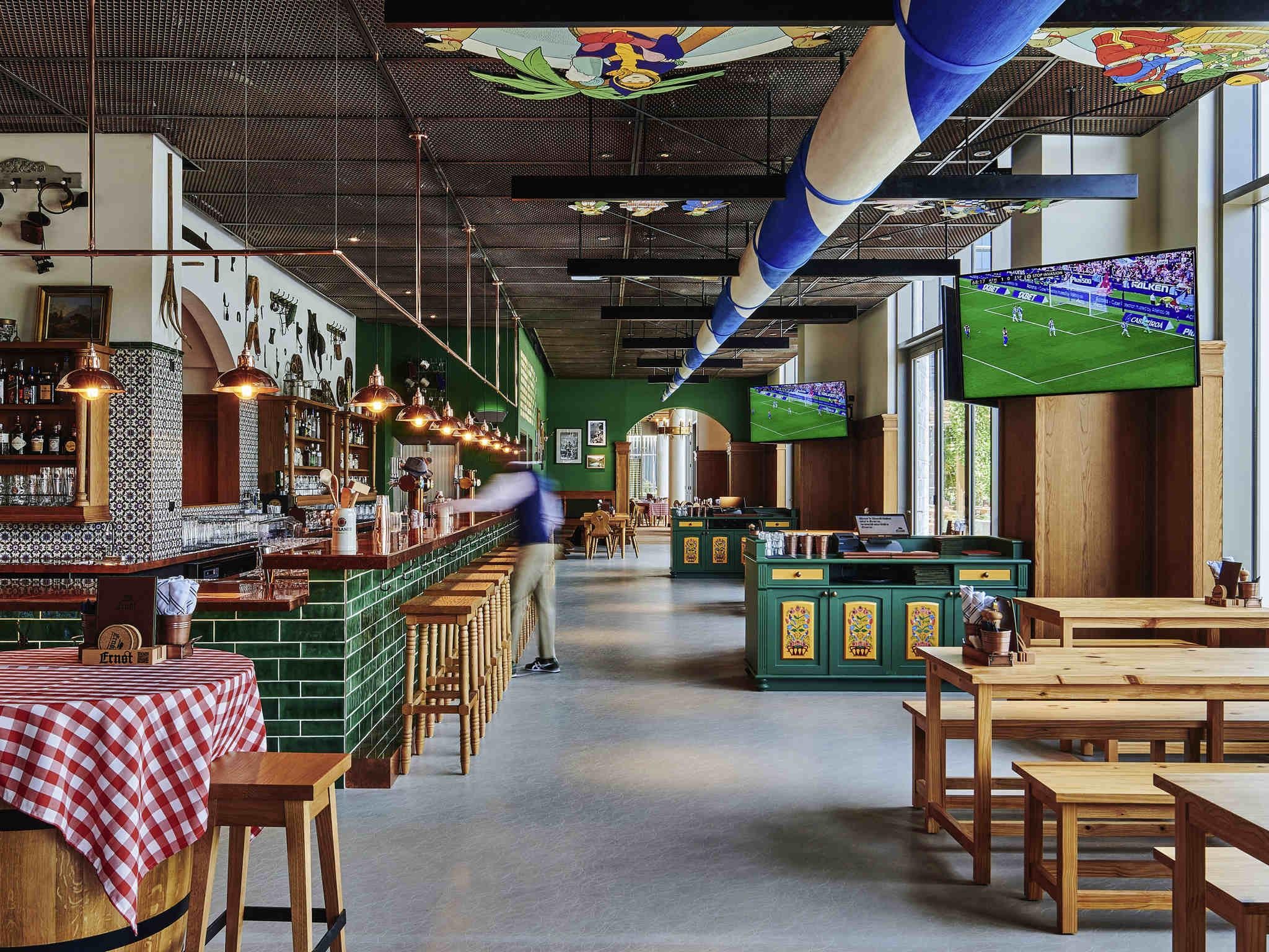 25hours Dubai One Central 11