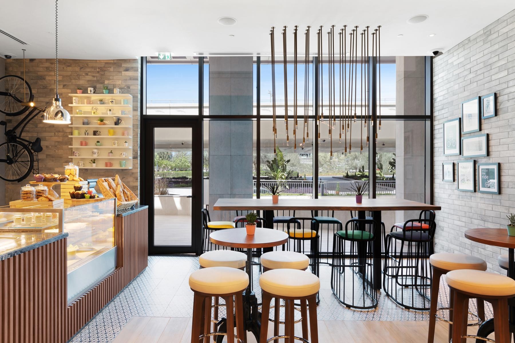 Adagio Premium The Palm 6