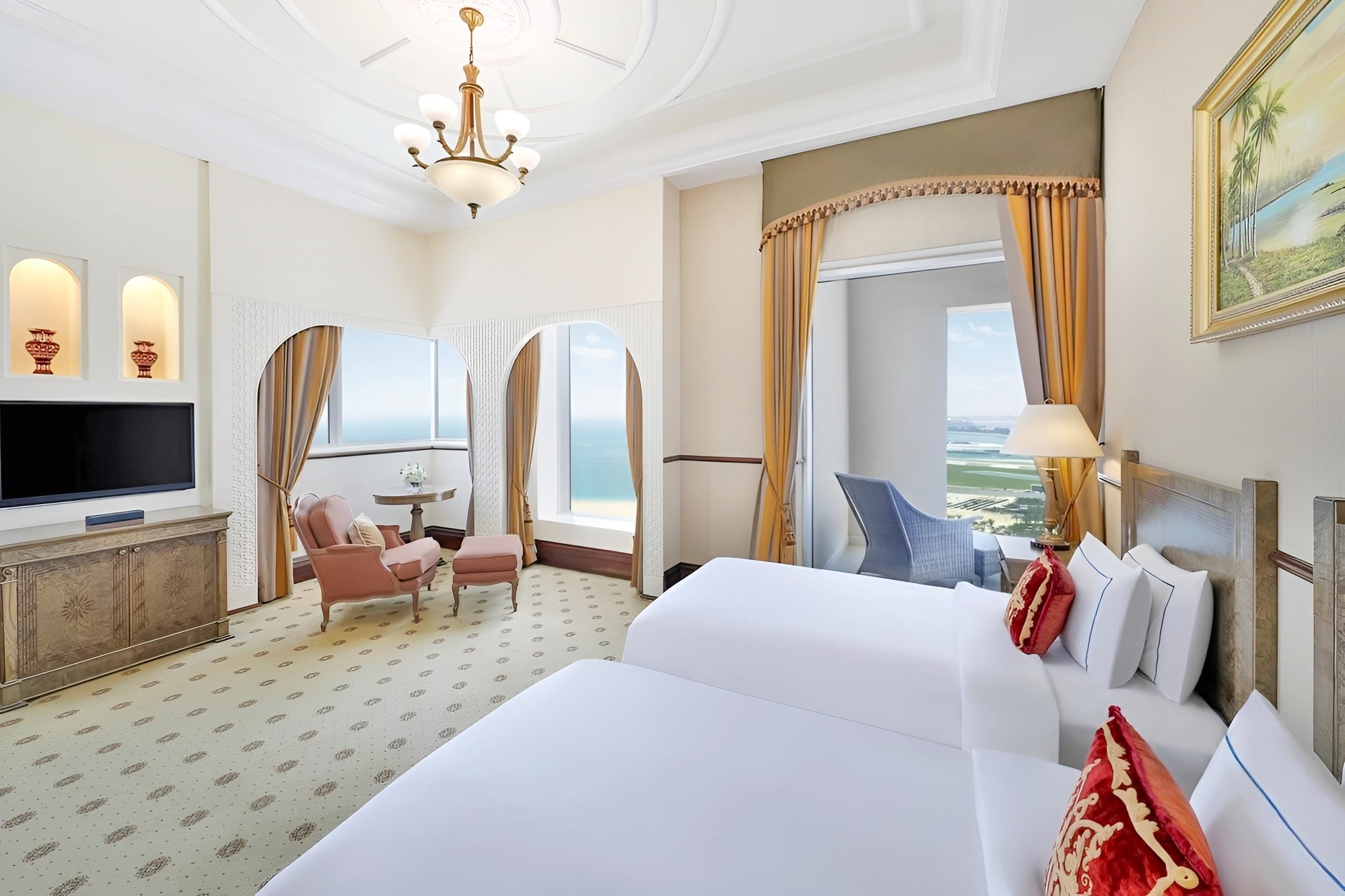 Al Habtoor Grand Resort, Autograph Collection 7