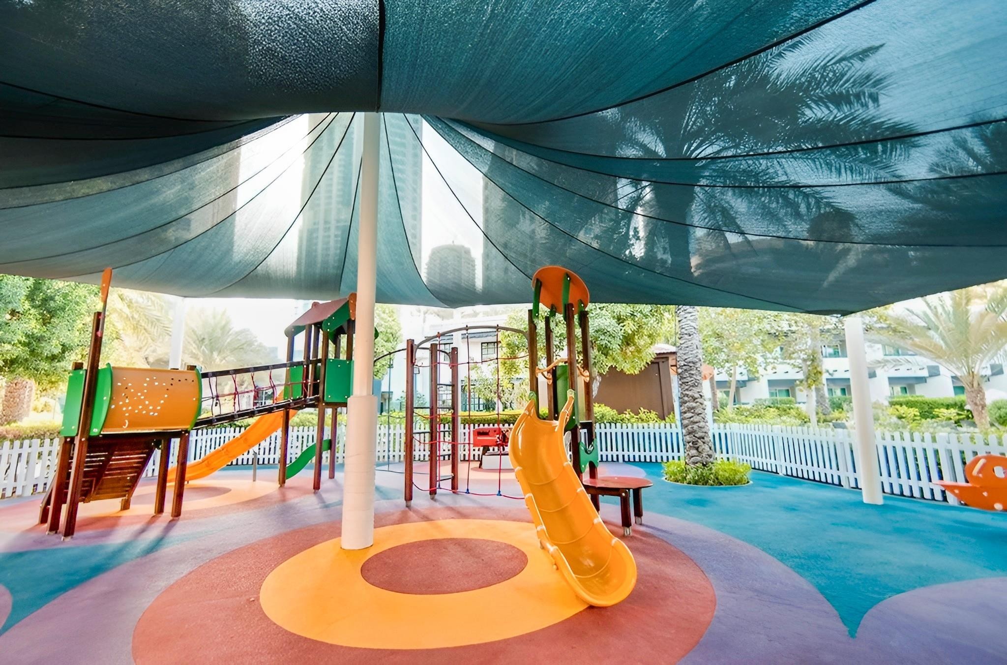 Al Habtoor Grand Resort, Autograph Collection 31