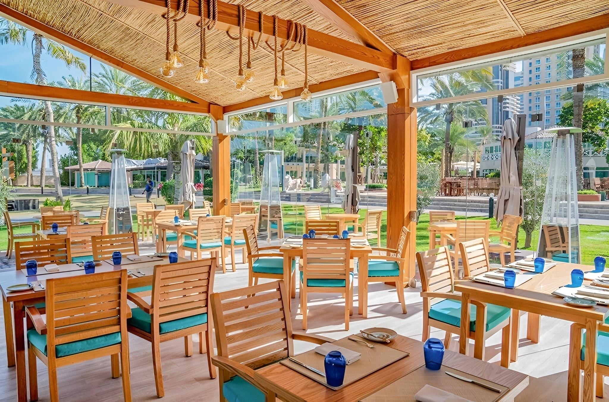 Al Habtoor Grand Resort, Autograph Collection 11