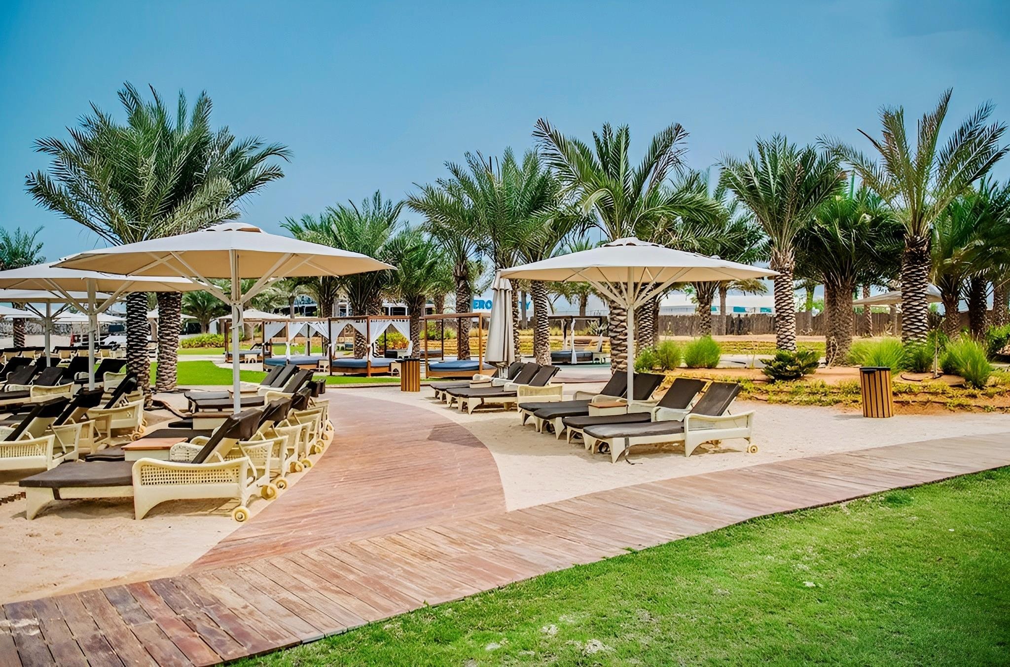 Al Habtoor Grand Resort, Autograph Collection 19