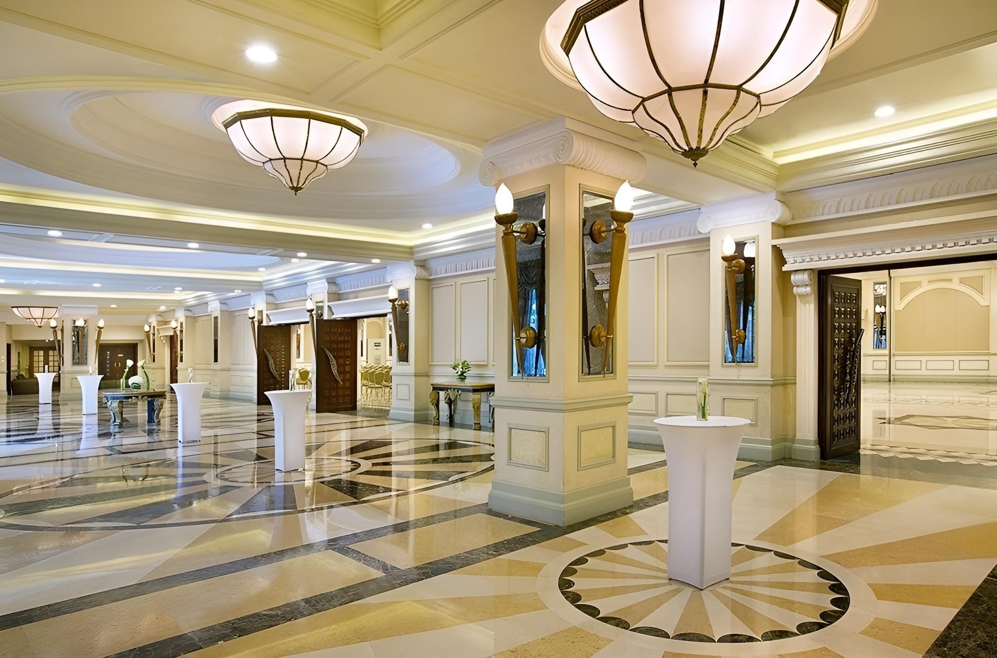 Al Habtoor Grand Resort, Autograph Collection 21