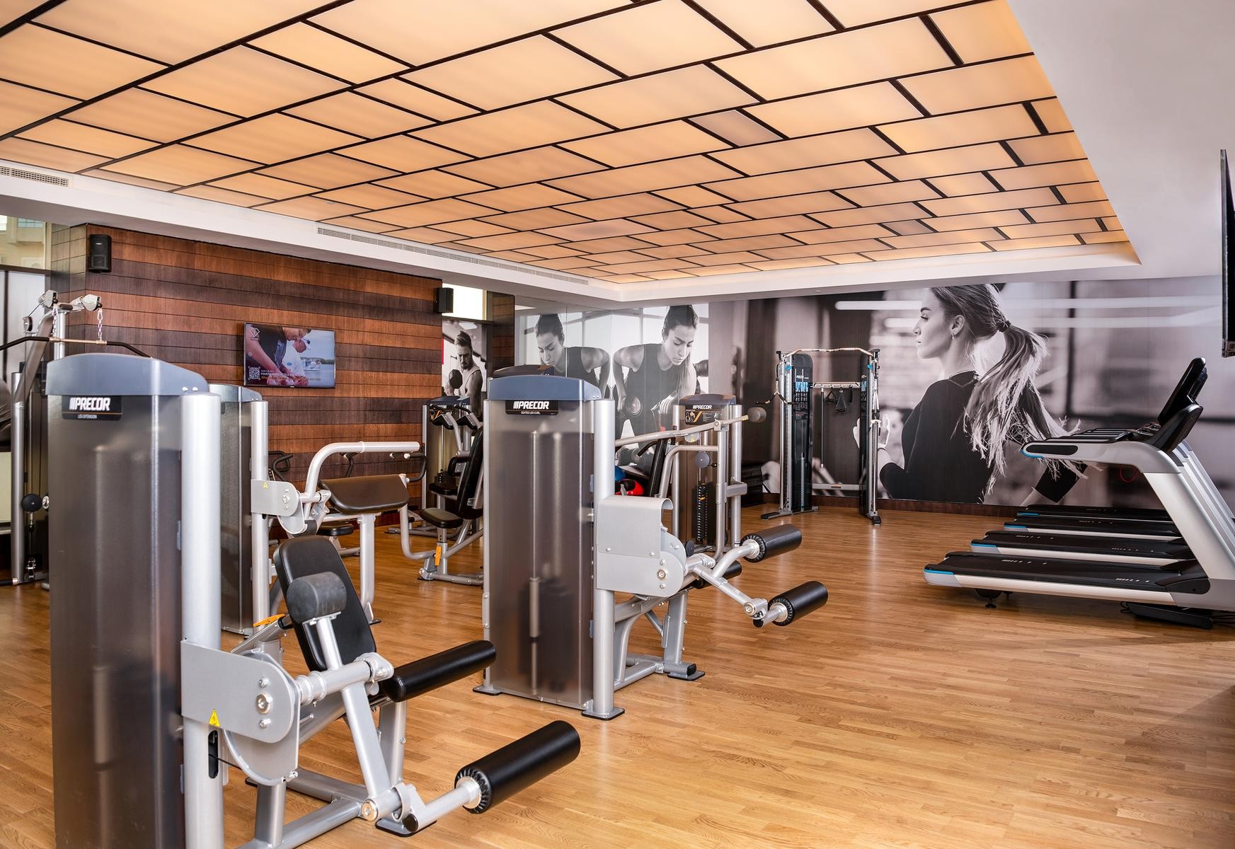 Al Jaddaf Rotana Dubai 12