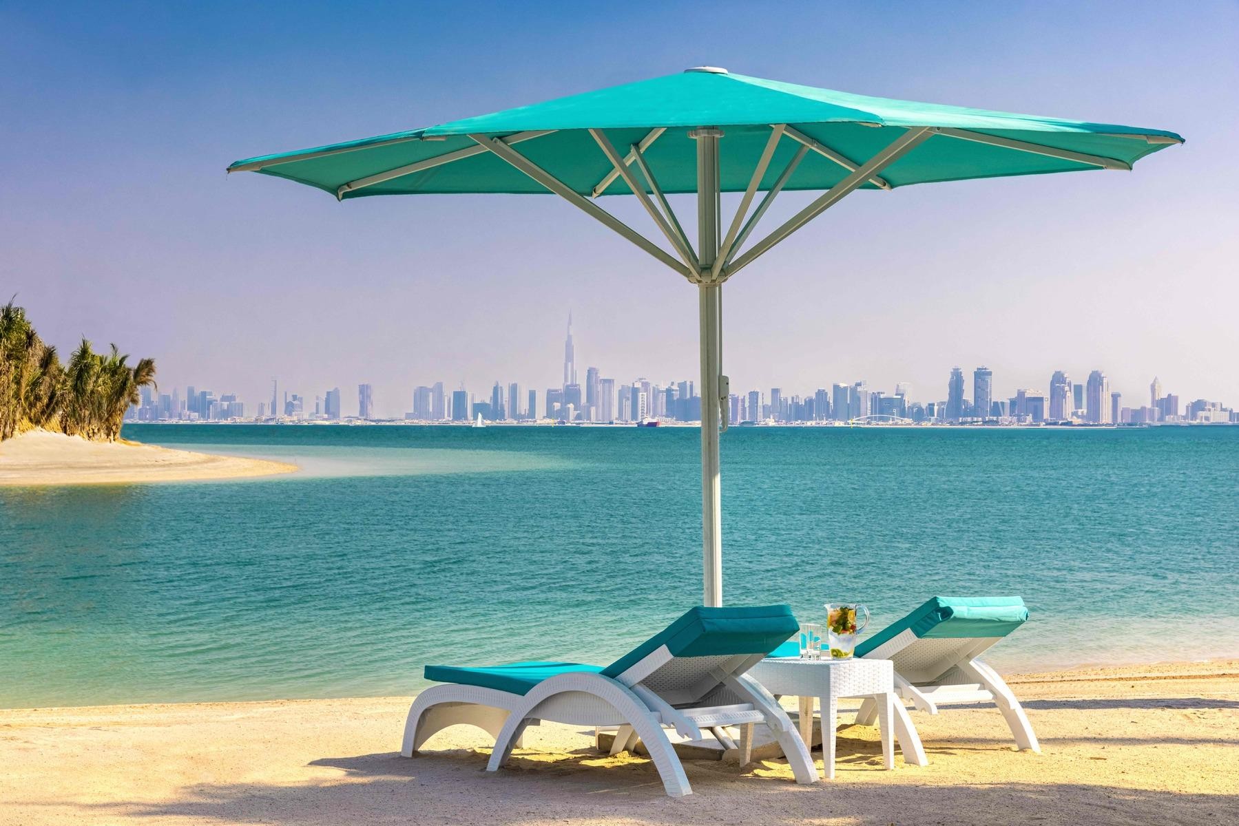 Anantara World Islands Dubai Resort 3