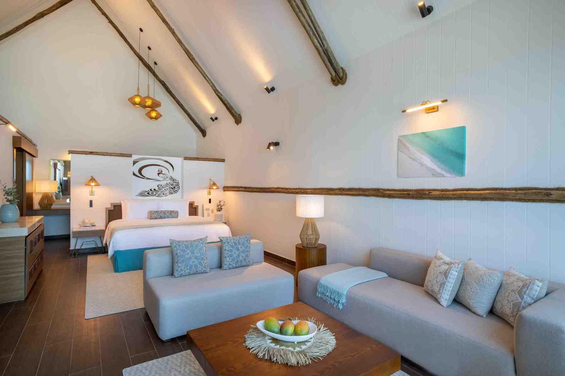 Anantara World Islands Dubai Resort 9