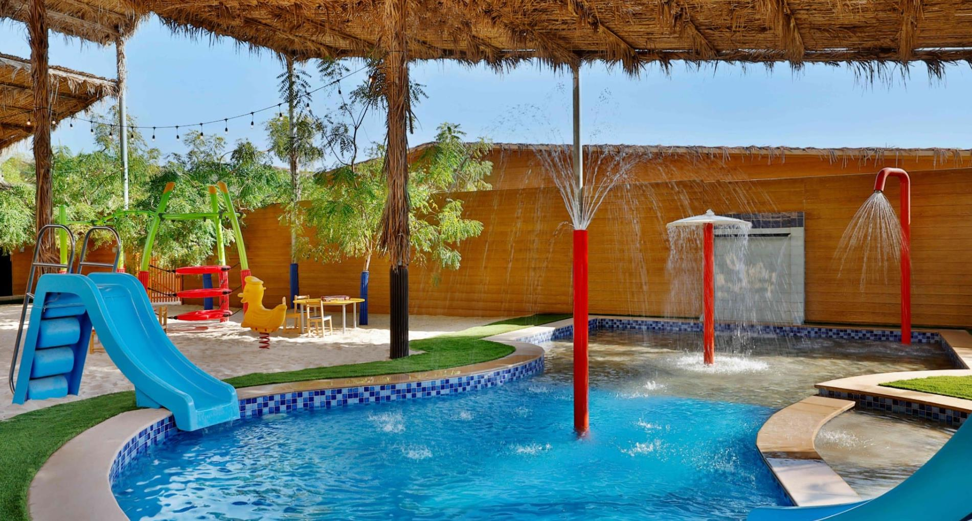 Anantara World Islands Dubai Resort 16