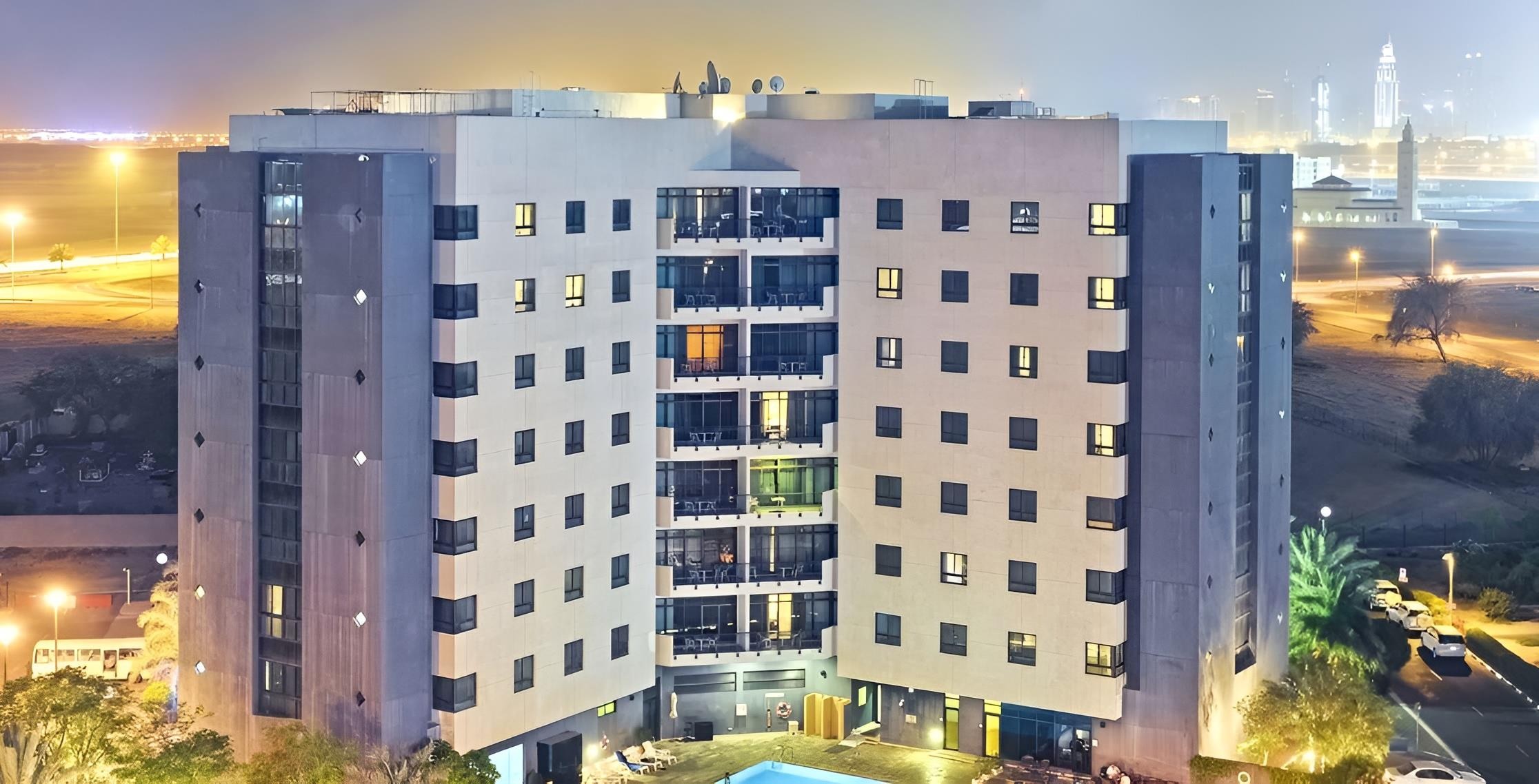 Arabian Park Dubai - Edge by Rotana 23