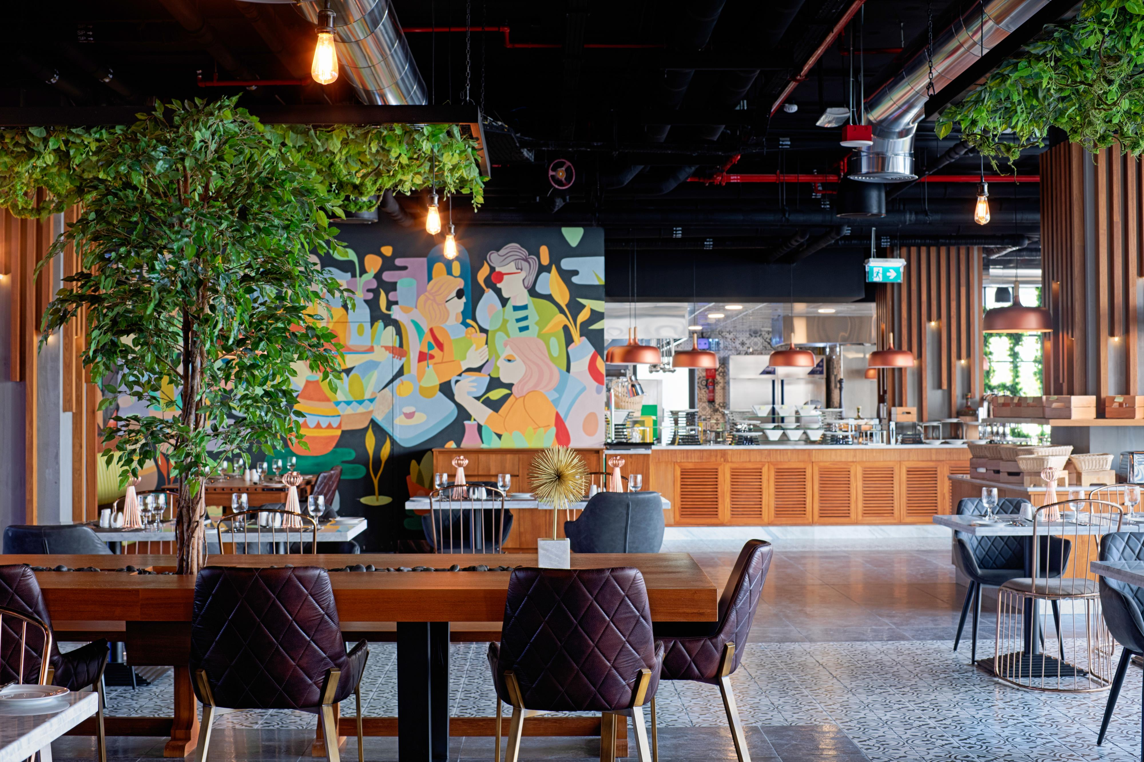 C Central Resort The Palm    14