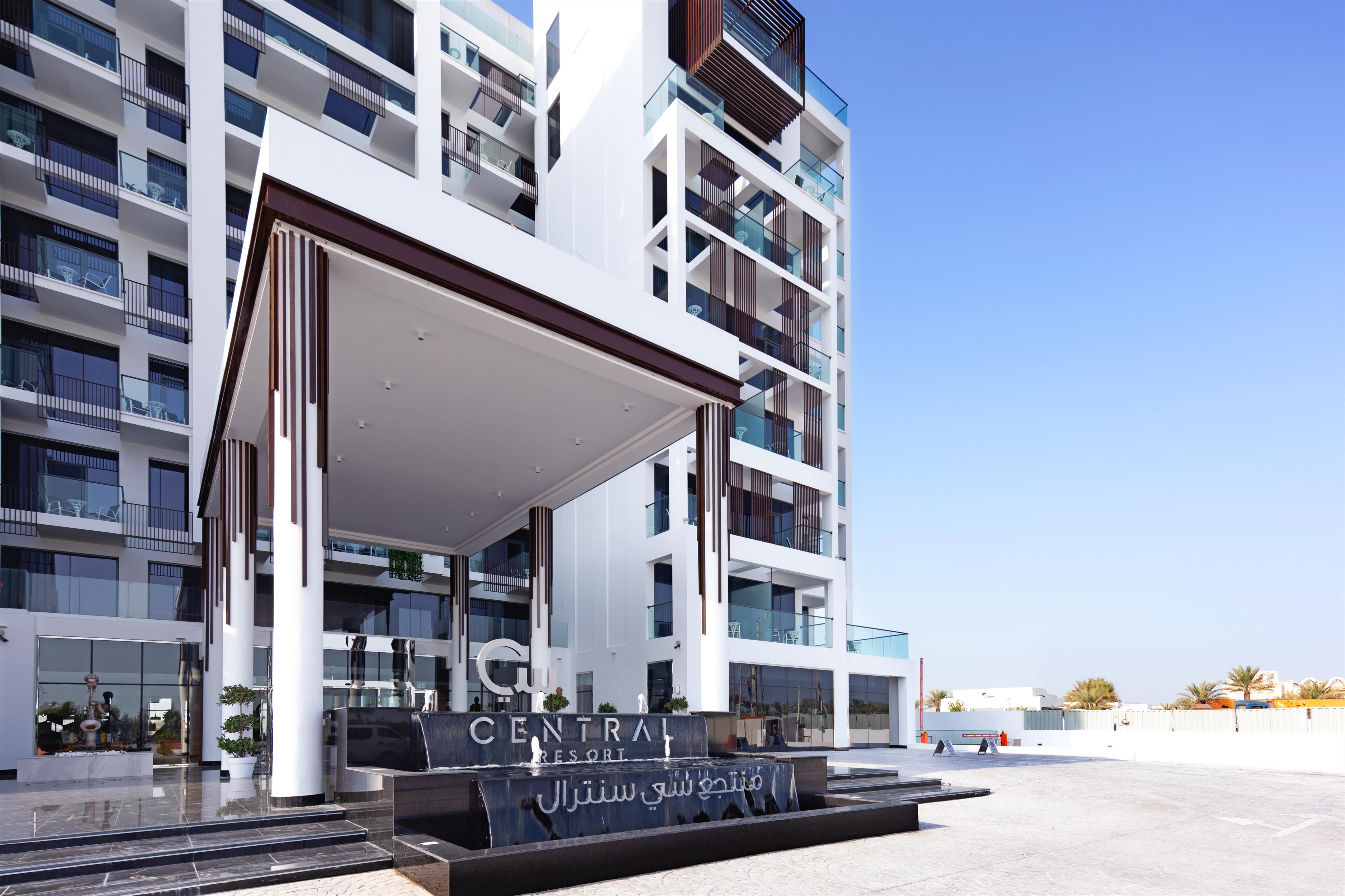 C Central Resort The Palm    3