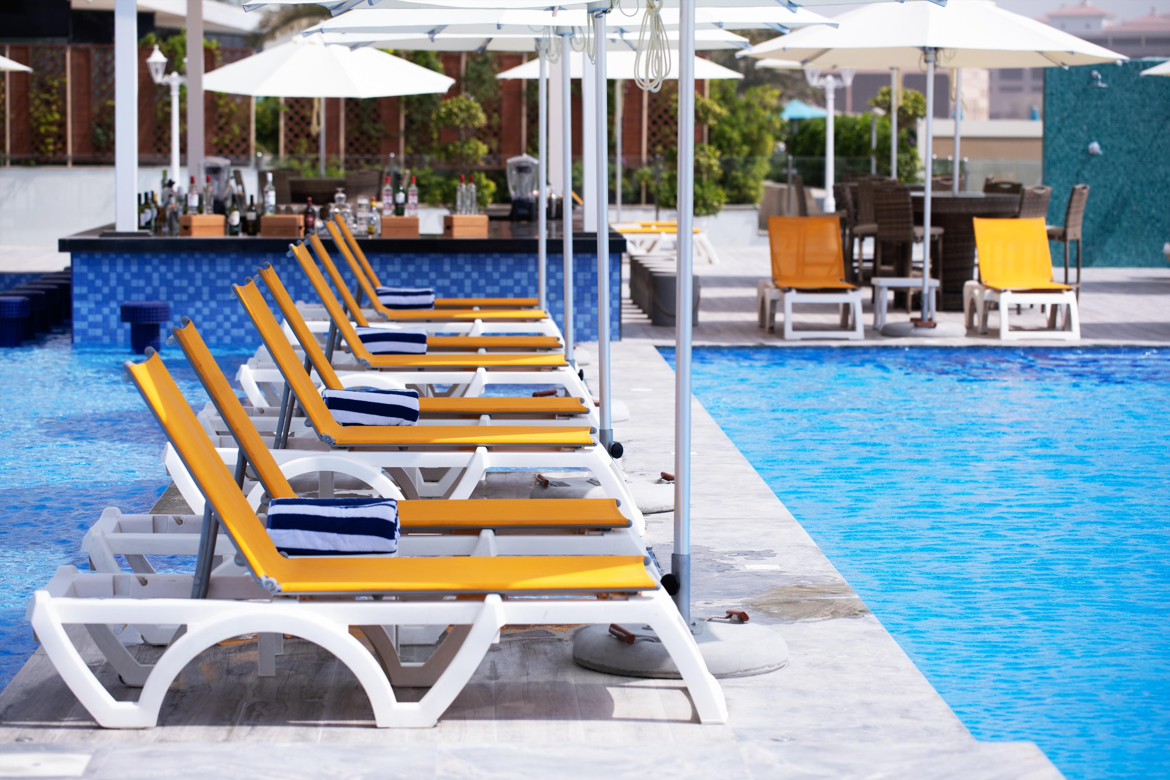 C Central Resort The Palm    4