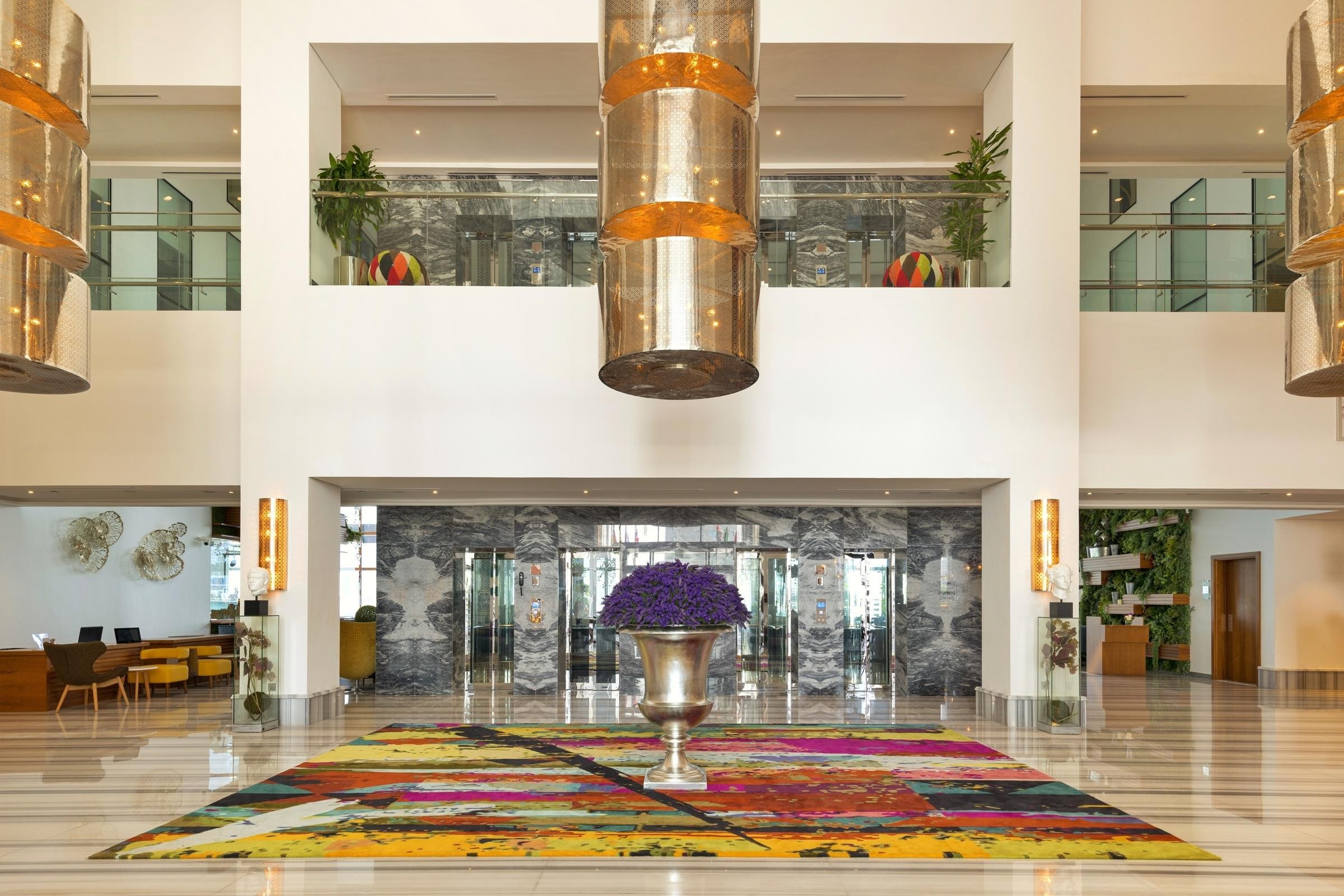 Canal Central Hotel Business Bay 11