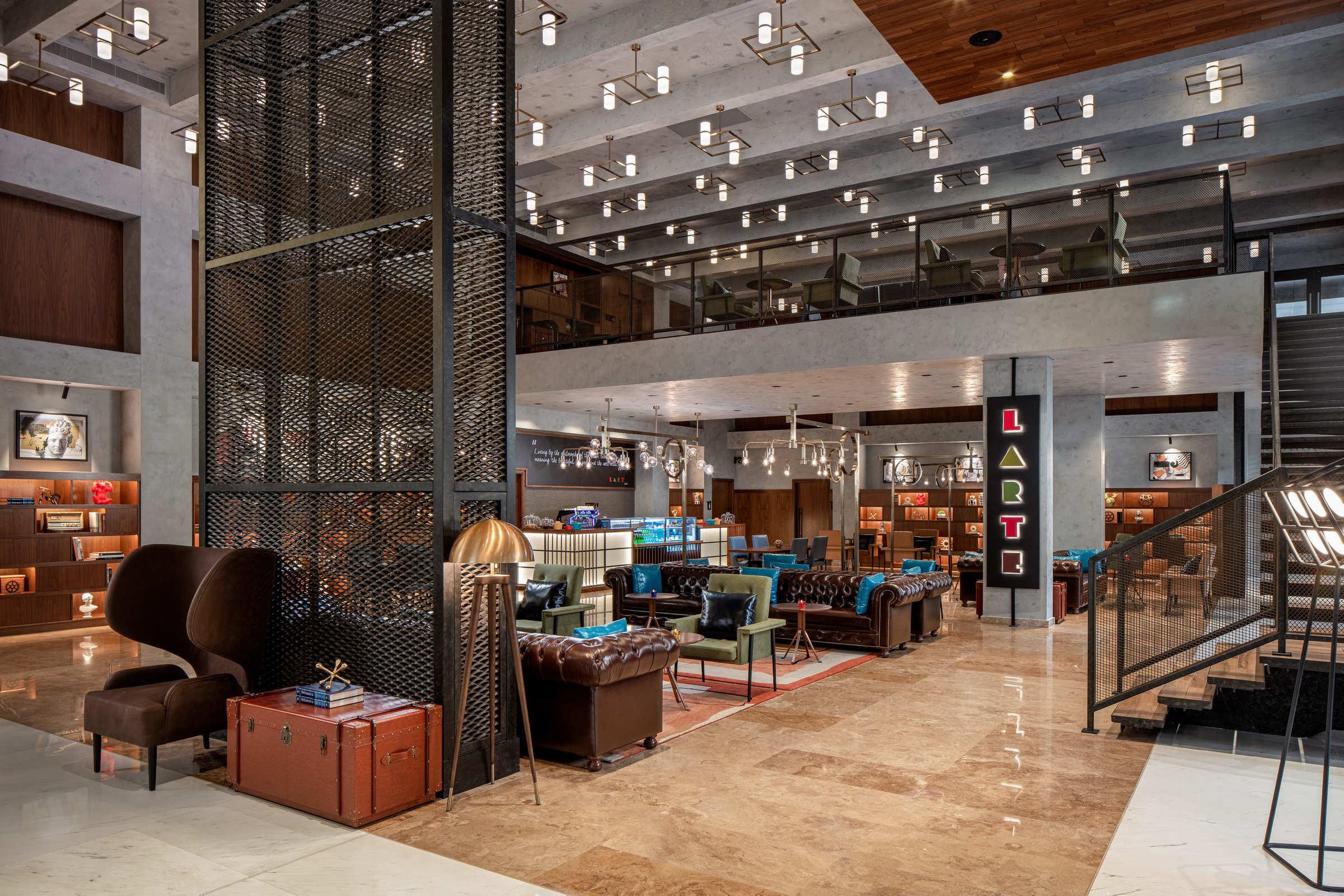 DoubleTree by Hilton Dubai M Square Hotel & Residences 19