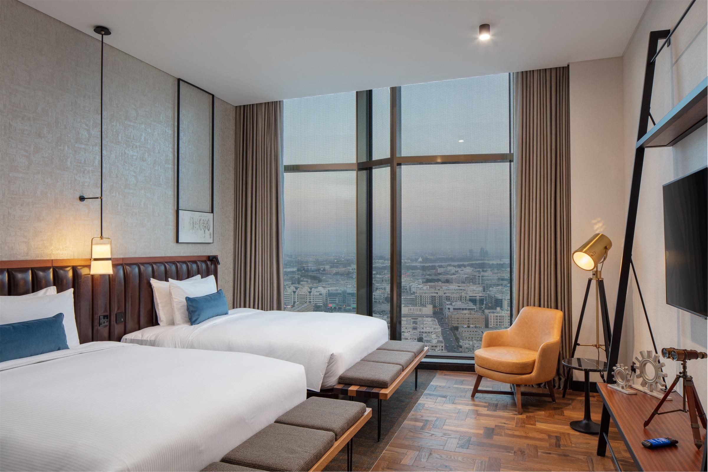 DoubleTree by Hilton Dubai M Square Hotel & Residences 9