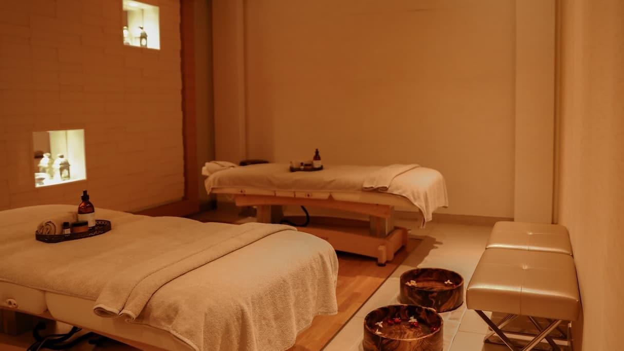 DoubleTree by Hilton Hotel Dubai - Jumeirah Beach 10