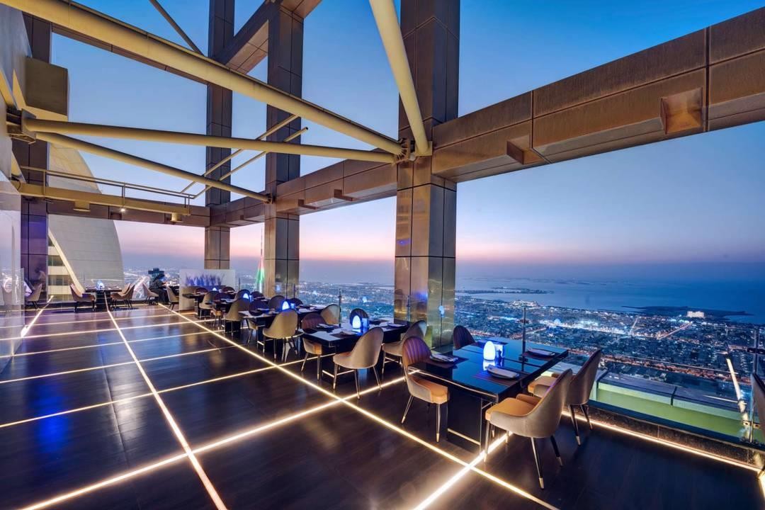 Gevora Hotel - The Tallest Hotel in the World 11
