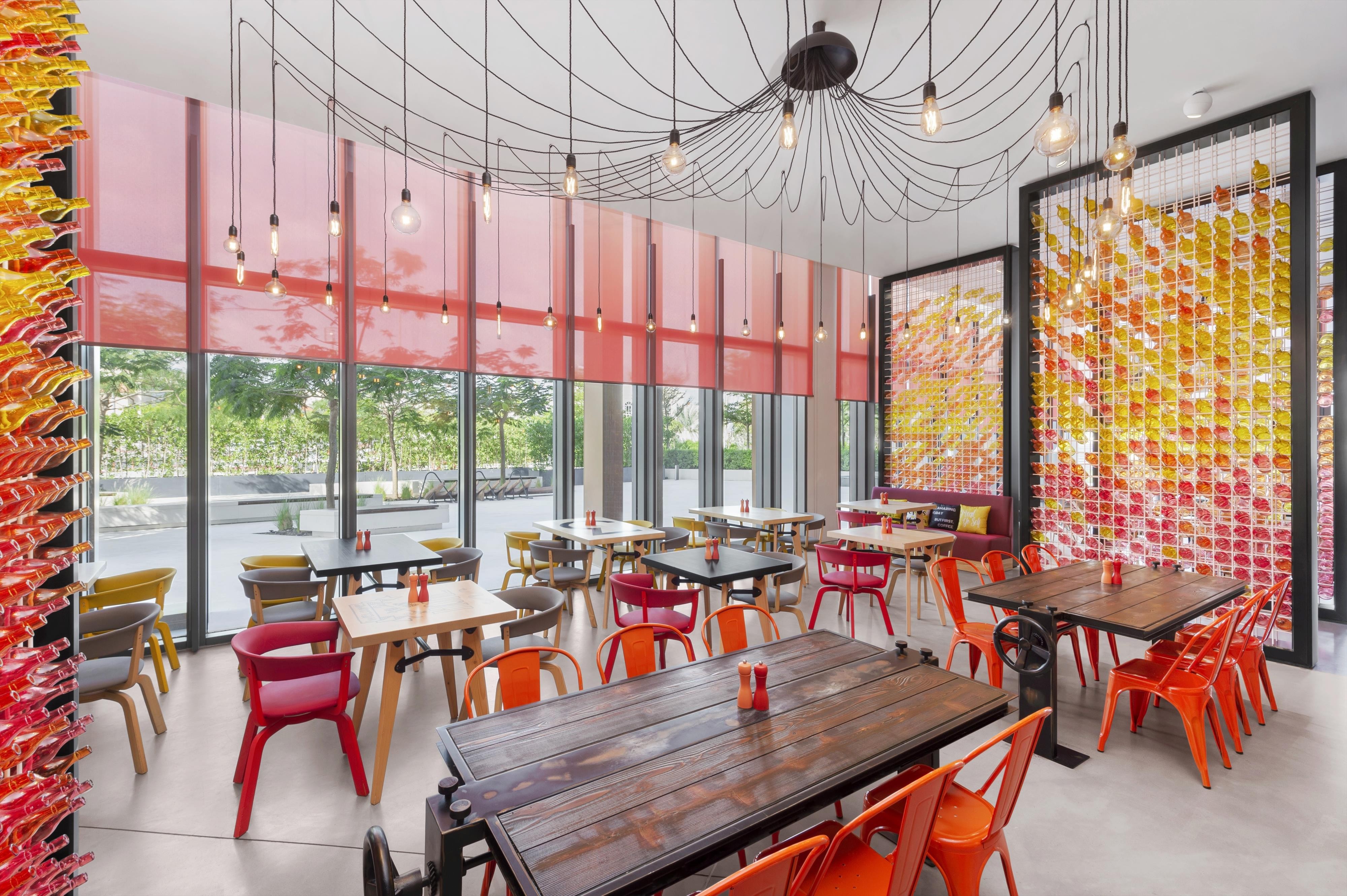 Hampton by Hilton Dubai Al Seef 7