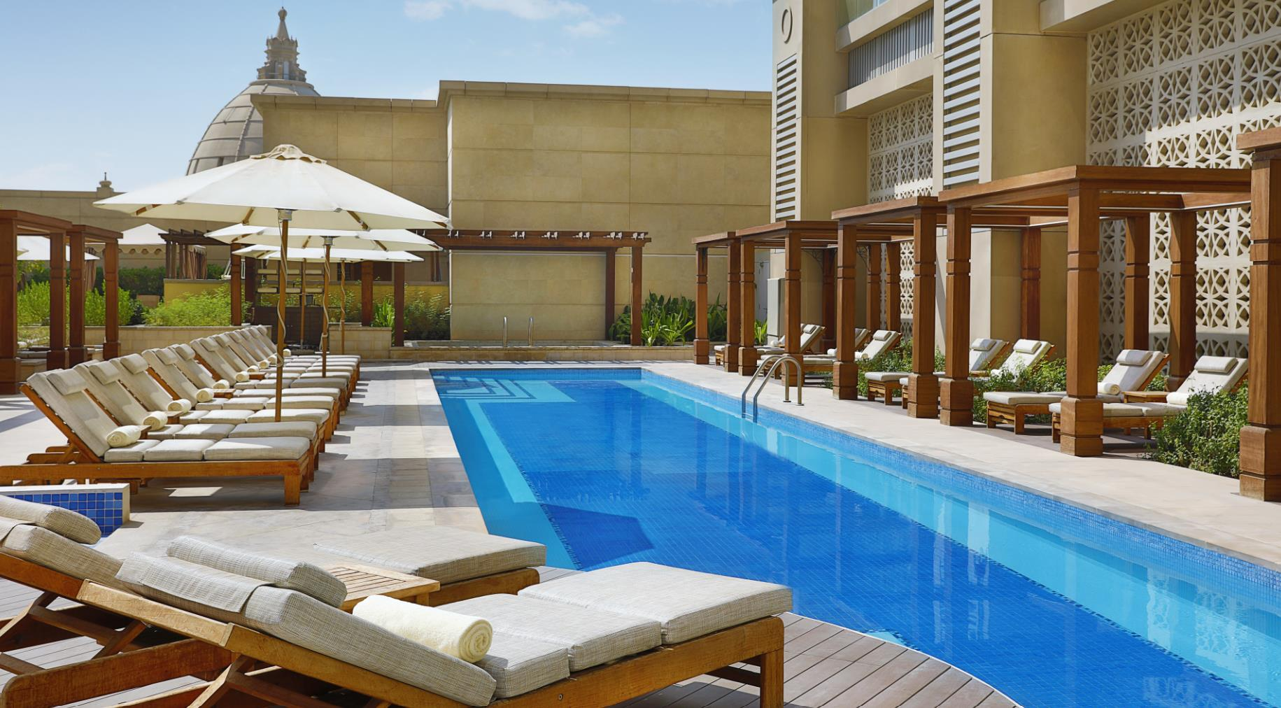 Hilton Dubai Al Habtoor City 4