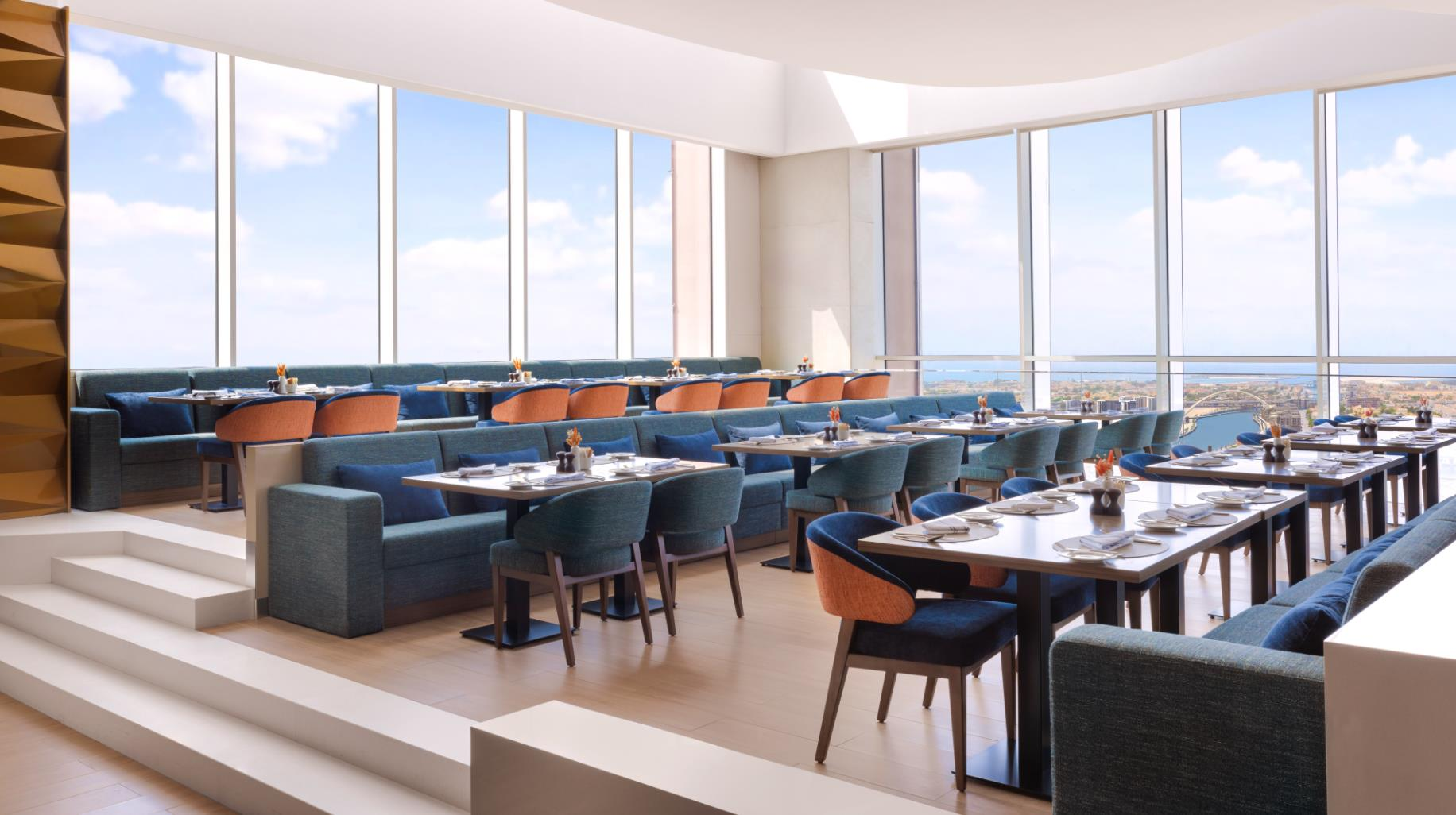 Hilton Dubai Al Habtoor City 14