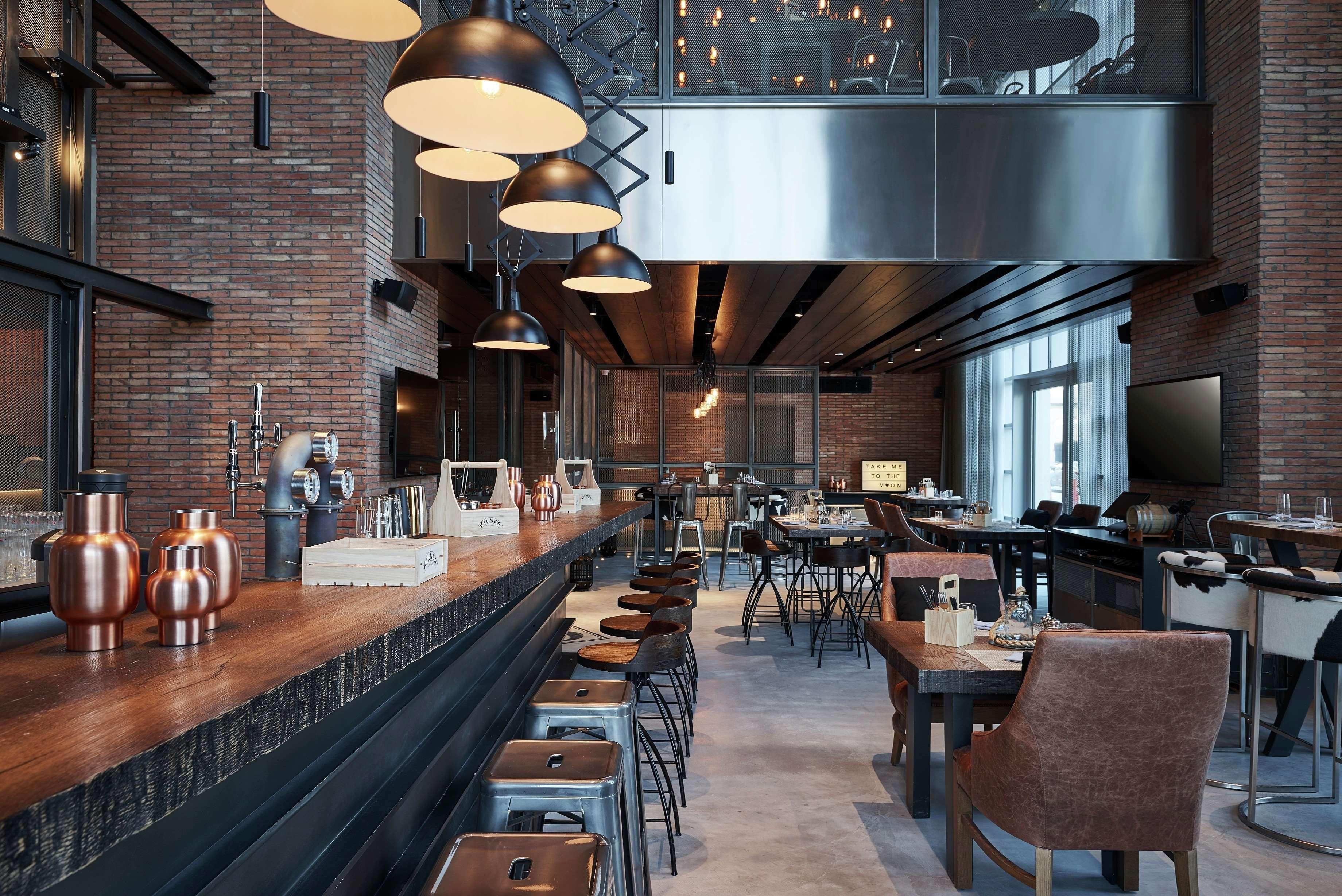 Hilton Dubai Al Habtoor City 17