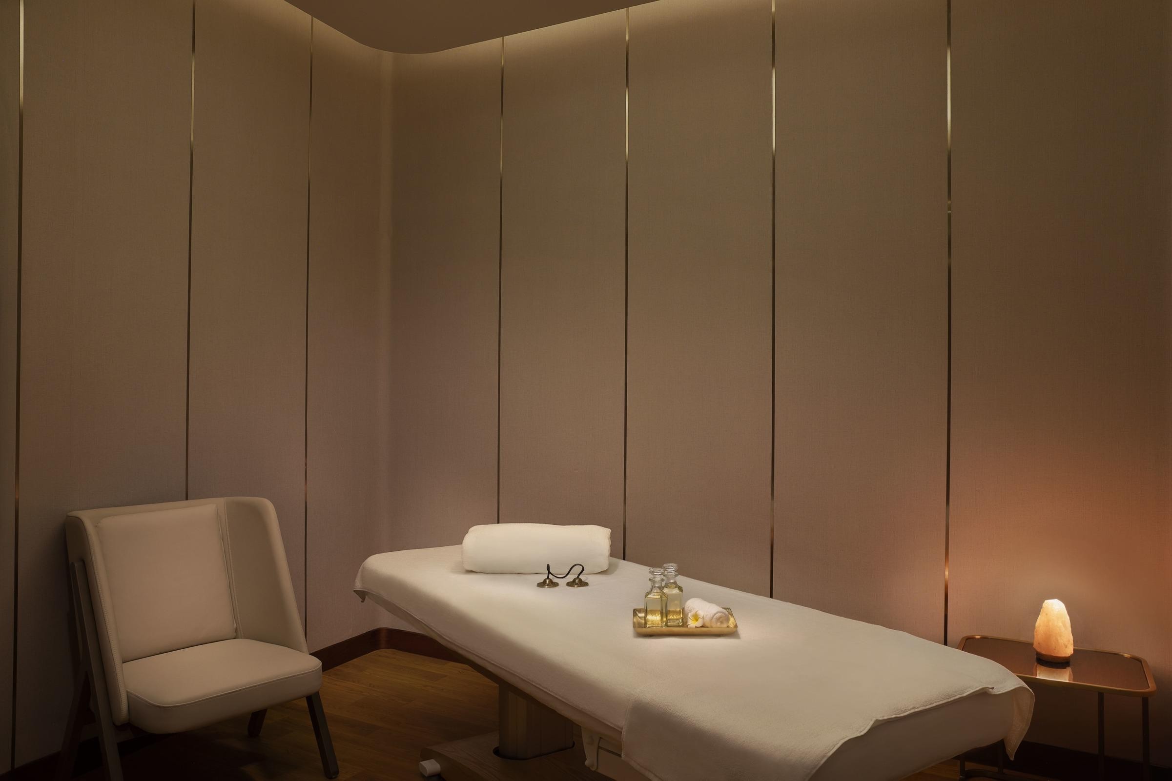 Hilton Garden Inn Dubai - Business Bay 12