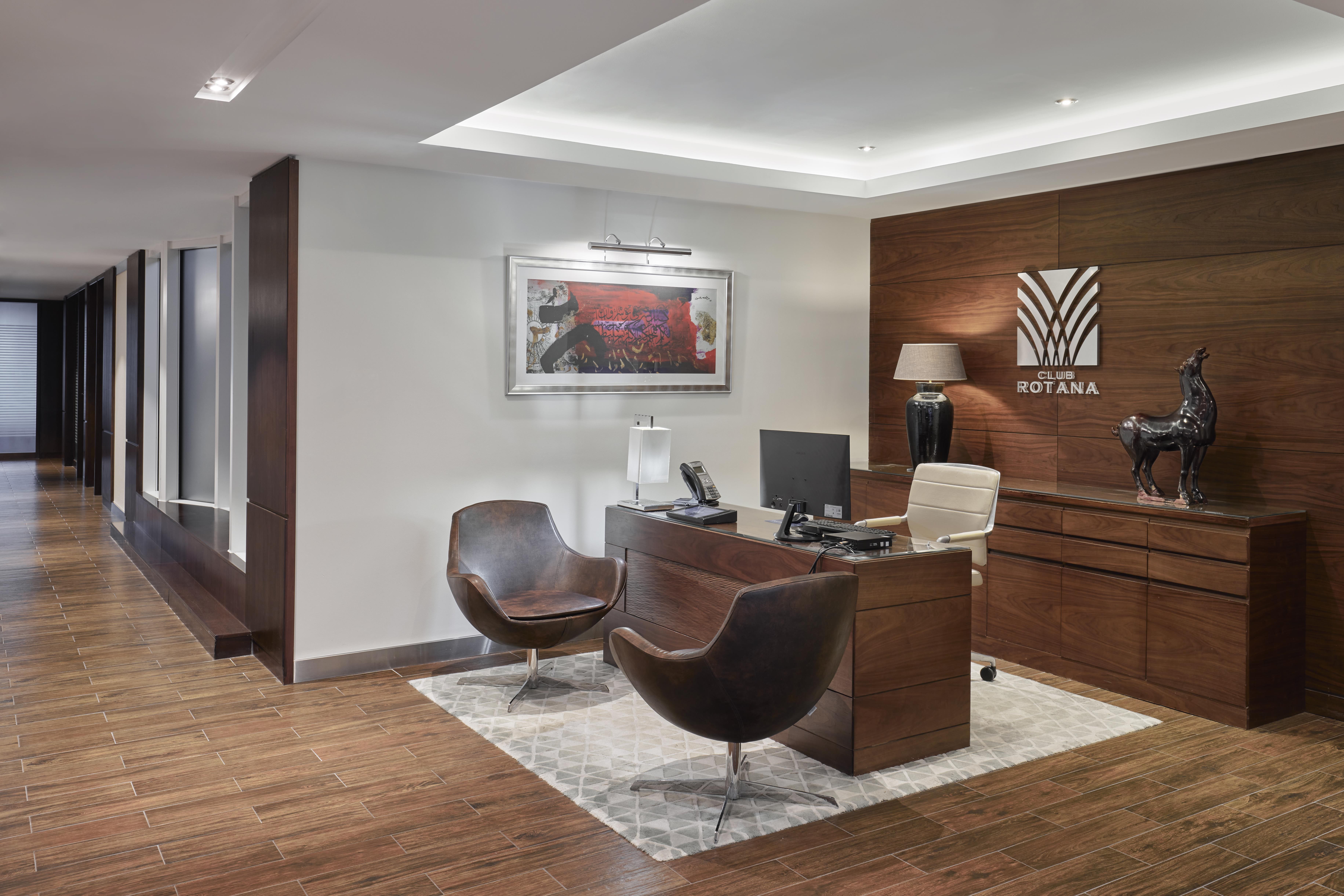 Rose Rayhaan Dubai by Rotana 15