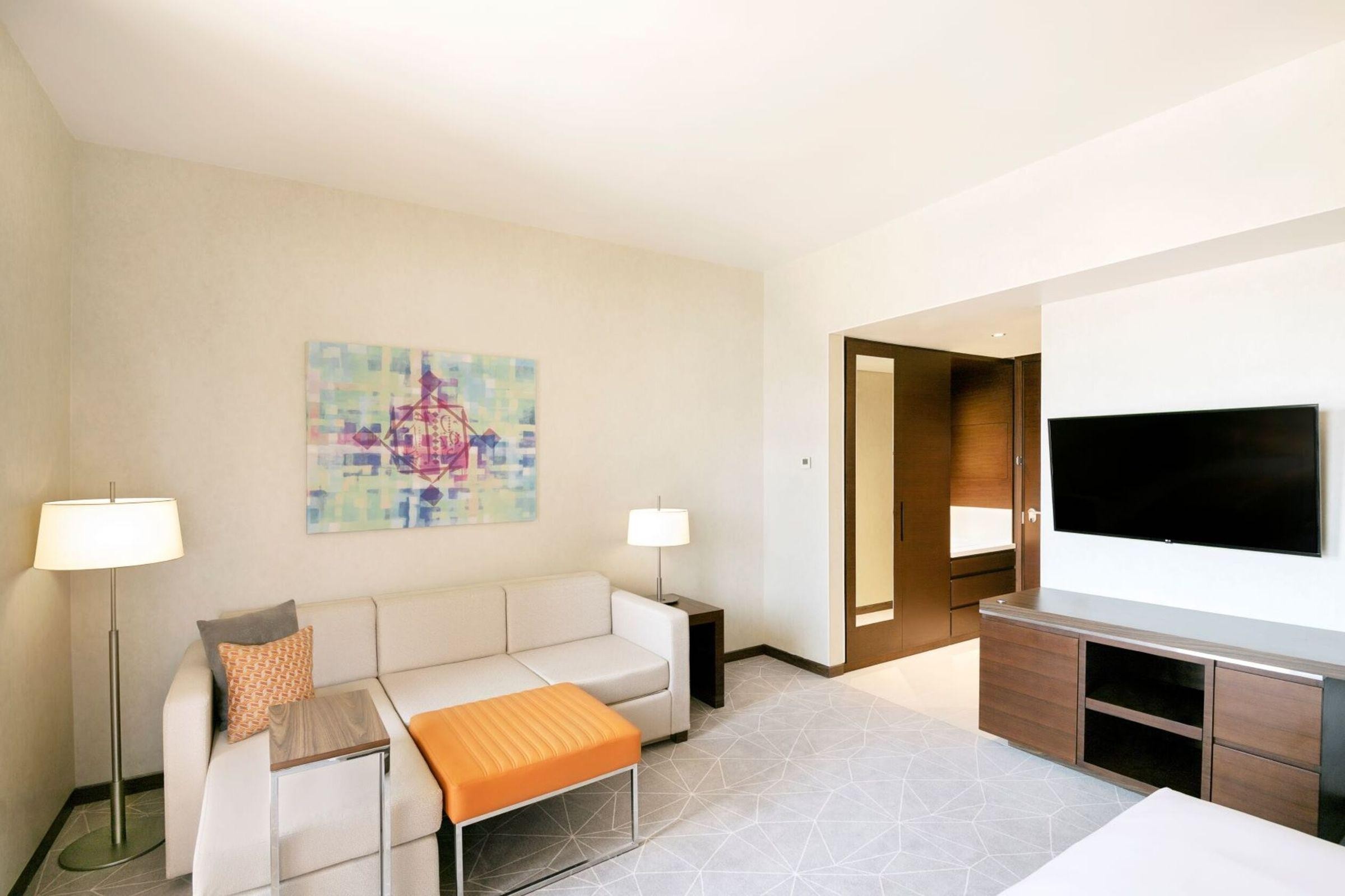 Hyatt Place Dubai/Wasl District 4