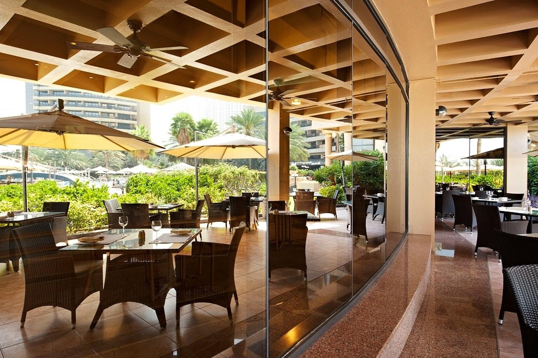 Le Royal Meridien Beach Resort and Spa Dubai 9