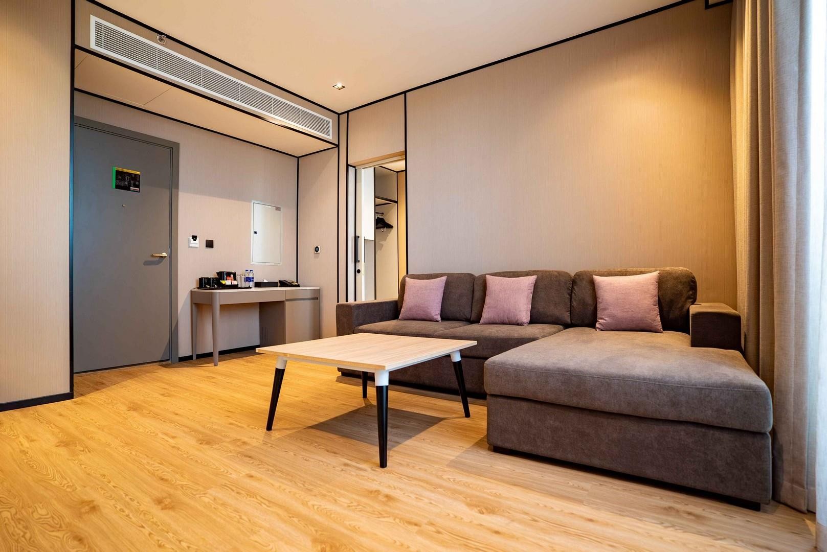 Lemon Tree Hotel Jumeirah, Dubai 5