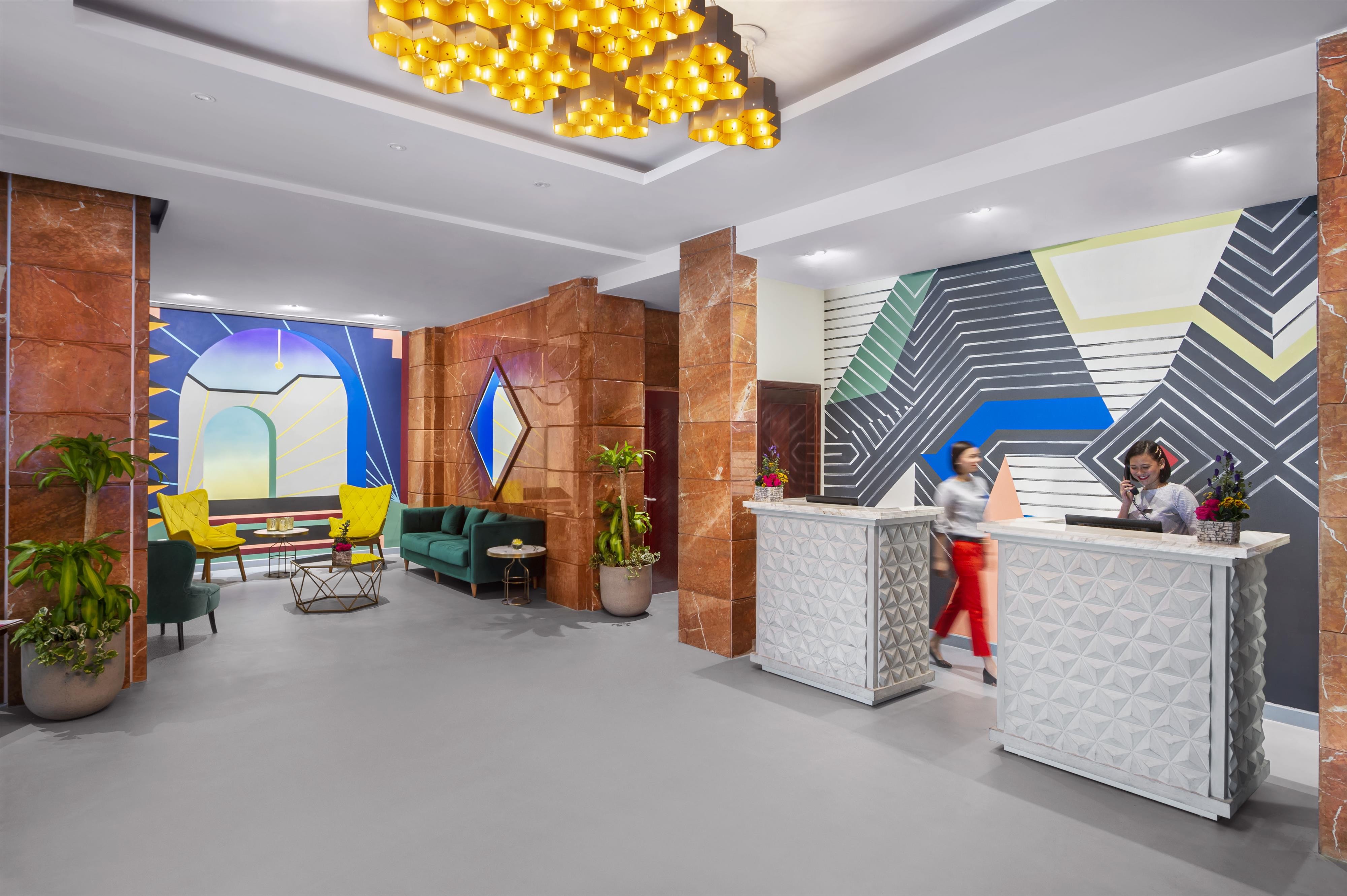 Leva Hotel and Suites, Mazaya Centre 9