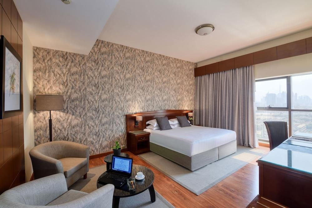 Majestic Hotel Tower 3