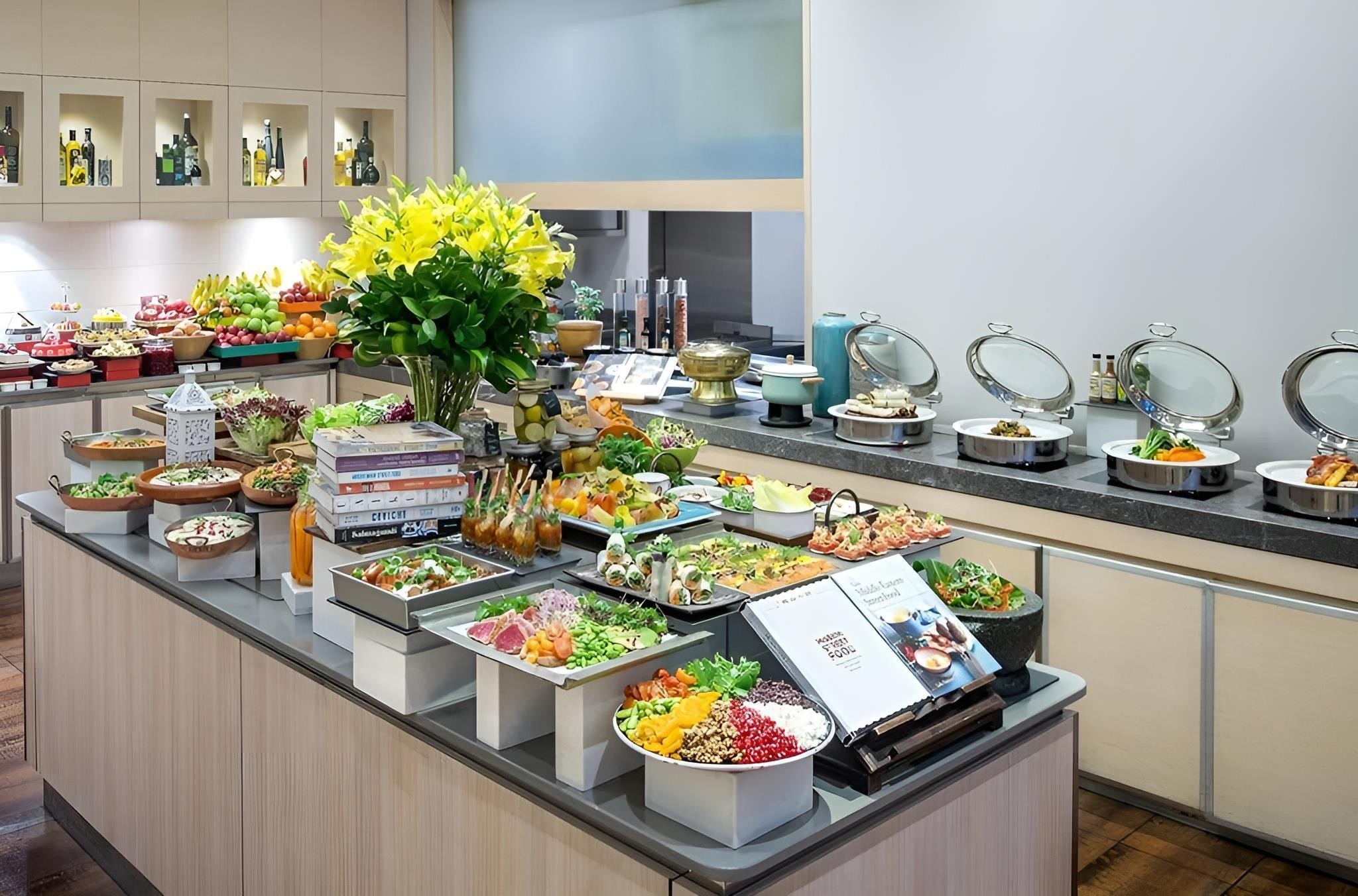 MÖVENPICK HOTEL & APARTMENTS BUR DUBAI 4