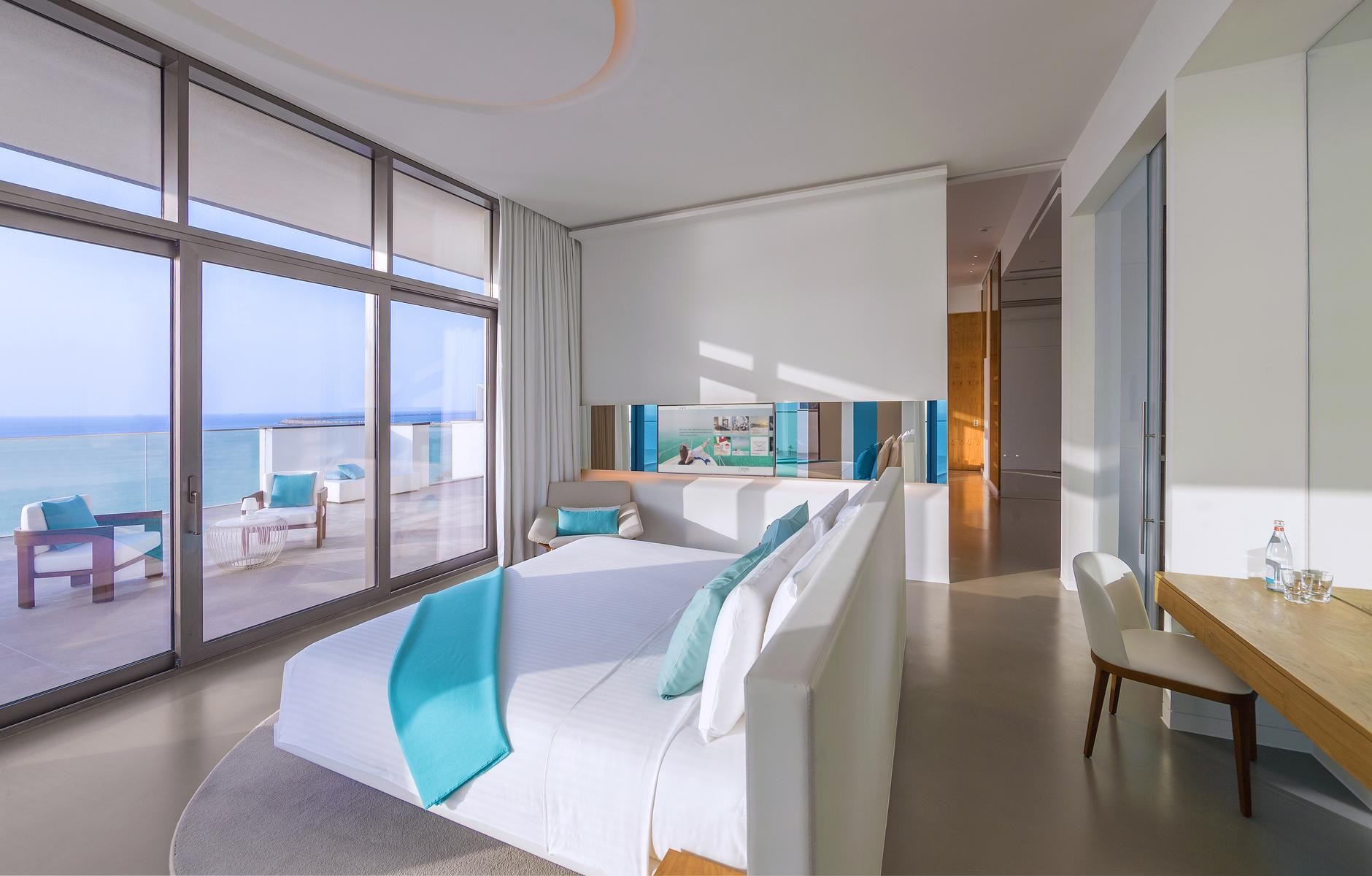 Nikki Beach Resort & Spa Dubai 7