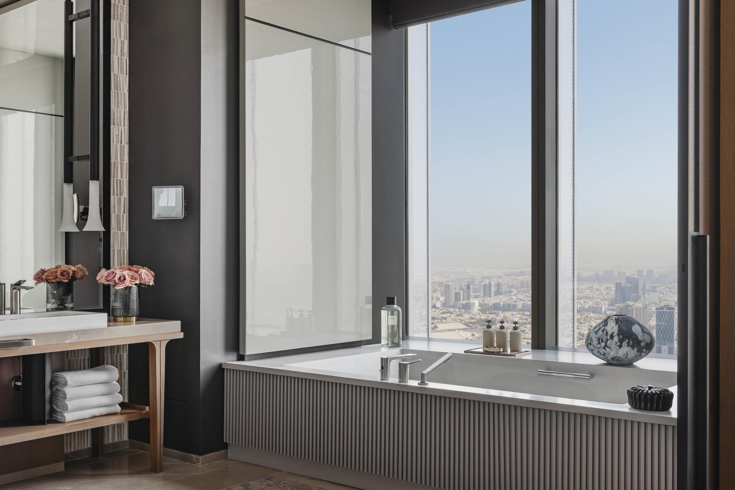 One&Only One Zaabeel 7