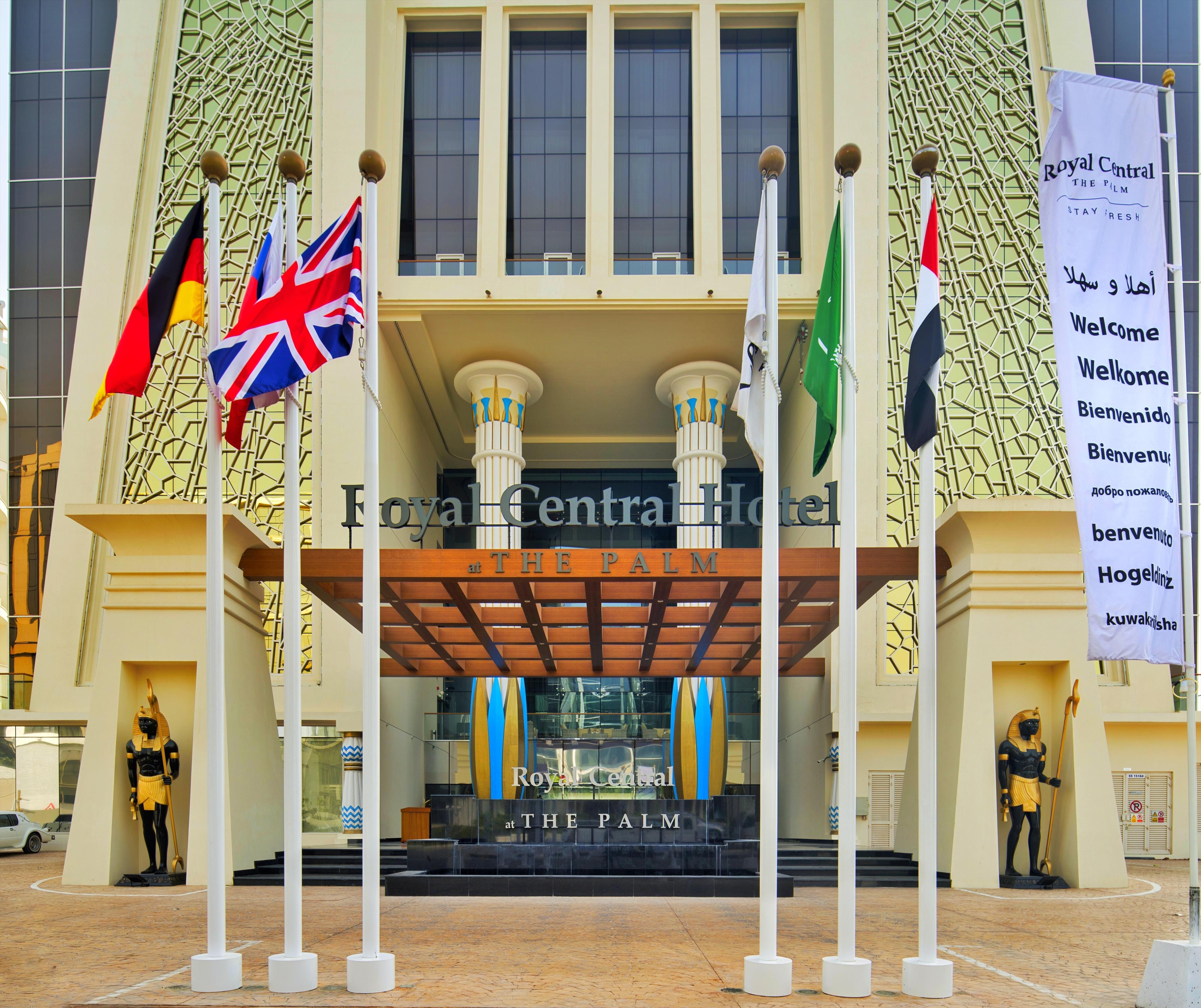 Royal Central Hotel The Palm    3