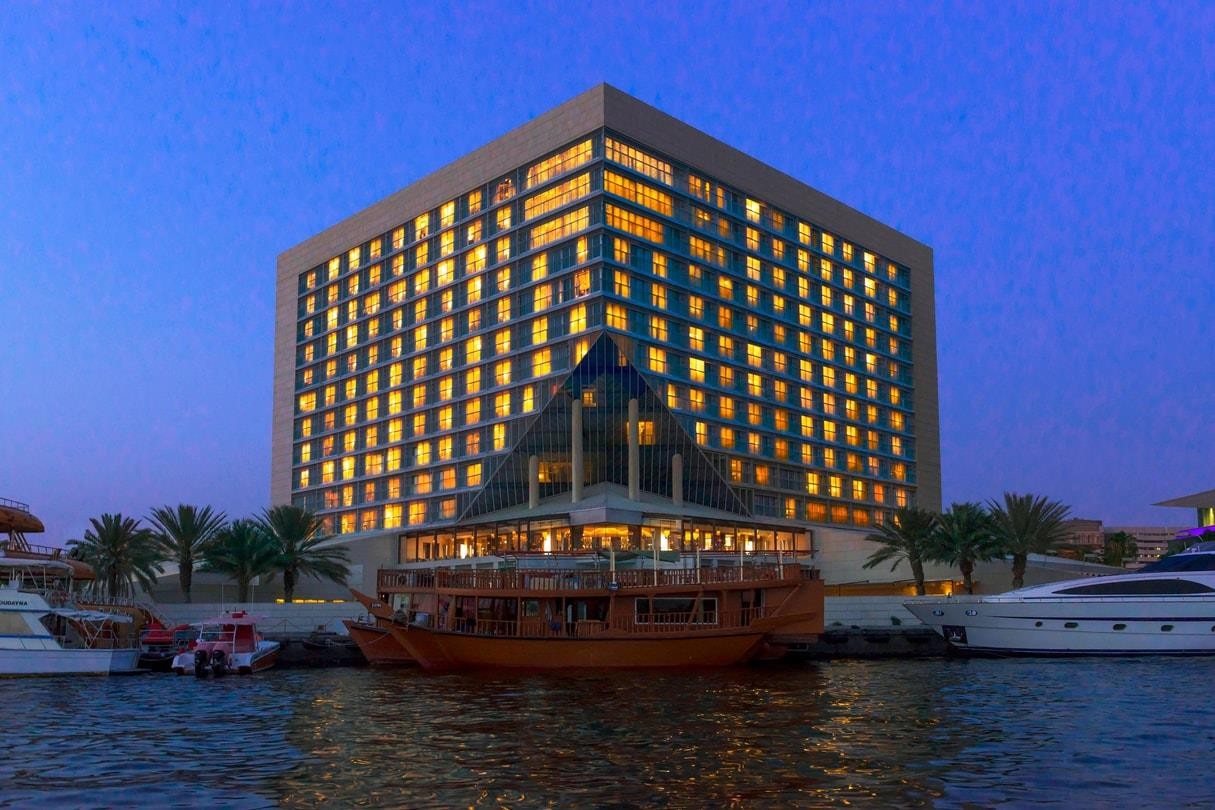 Sheraton Dubai Creek Hotel & Towers 13