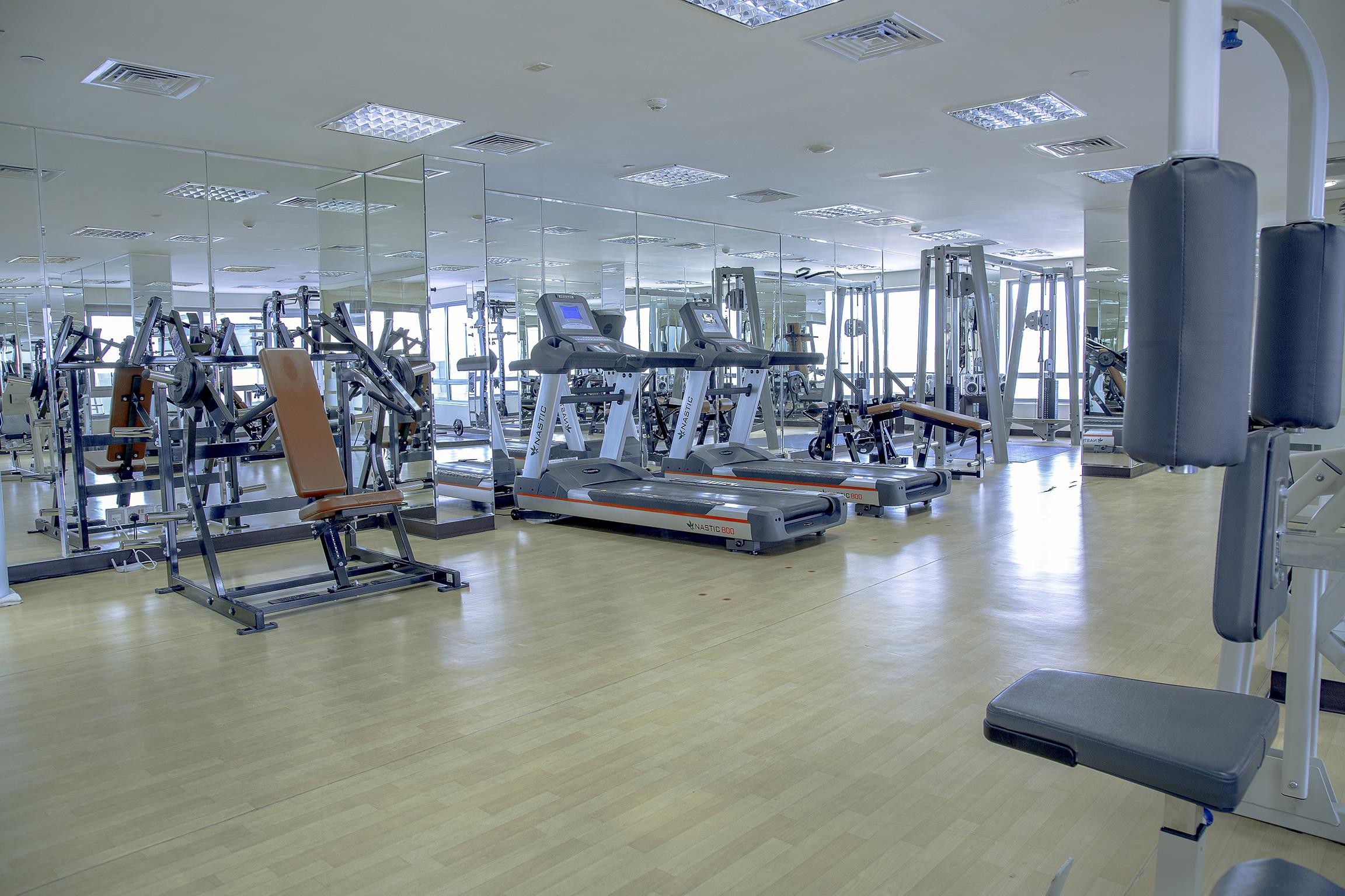 Staybridge Suites Dubai Internet City 10