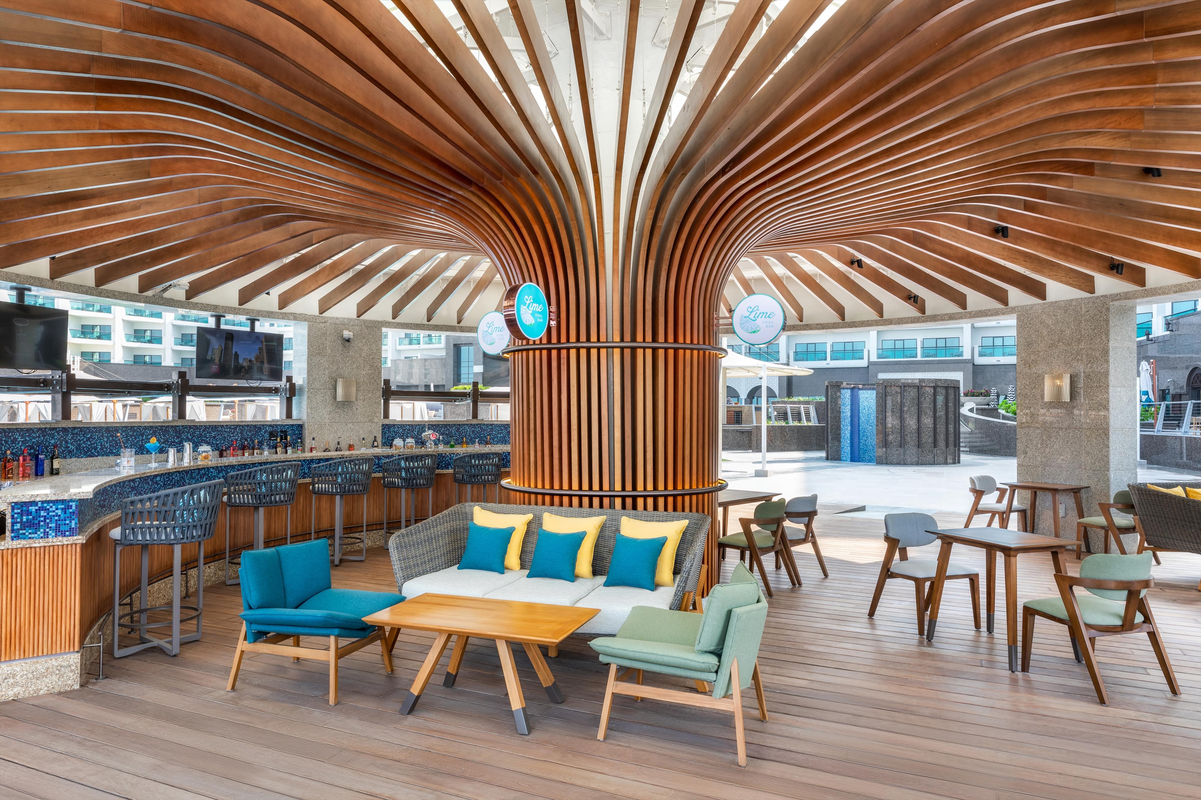 TAJ EXOTICA RESORT & SPA, THE PALM, DUBAI 16