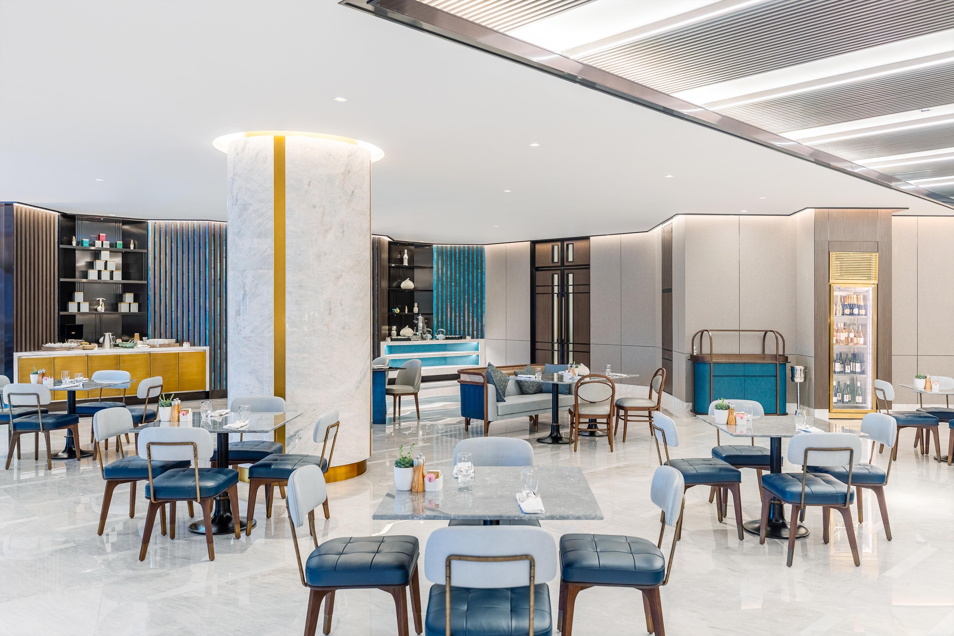 TAJ EXOTICA RESORT & SPA, THE PALM, DUBAI 9