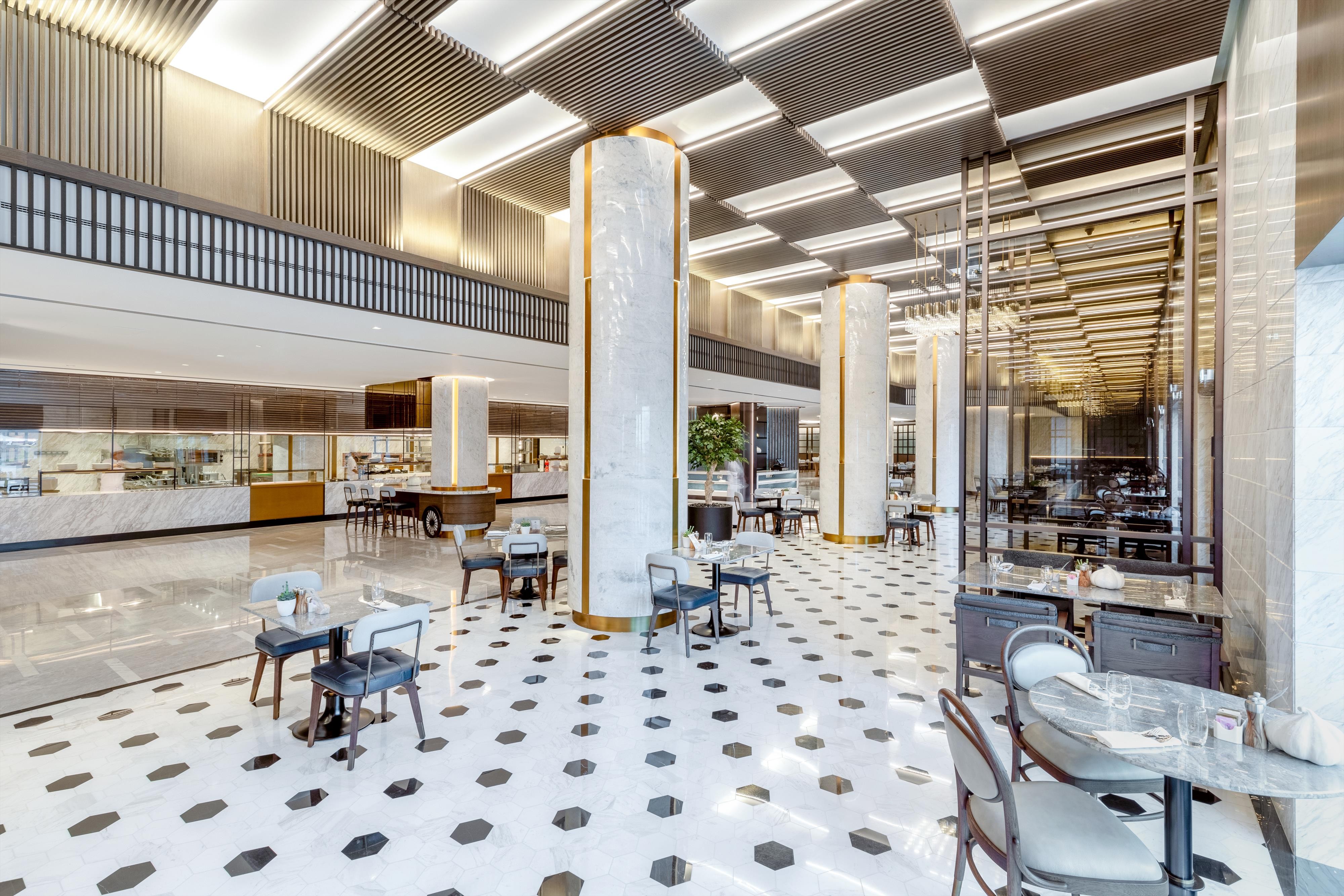 TAJ EXOTICA RESORT & SPA, THE PALM, DUBAI 12