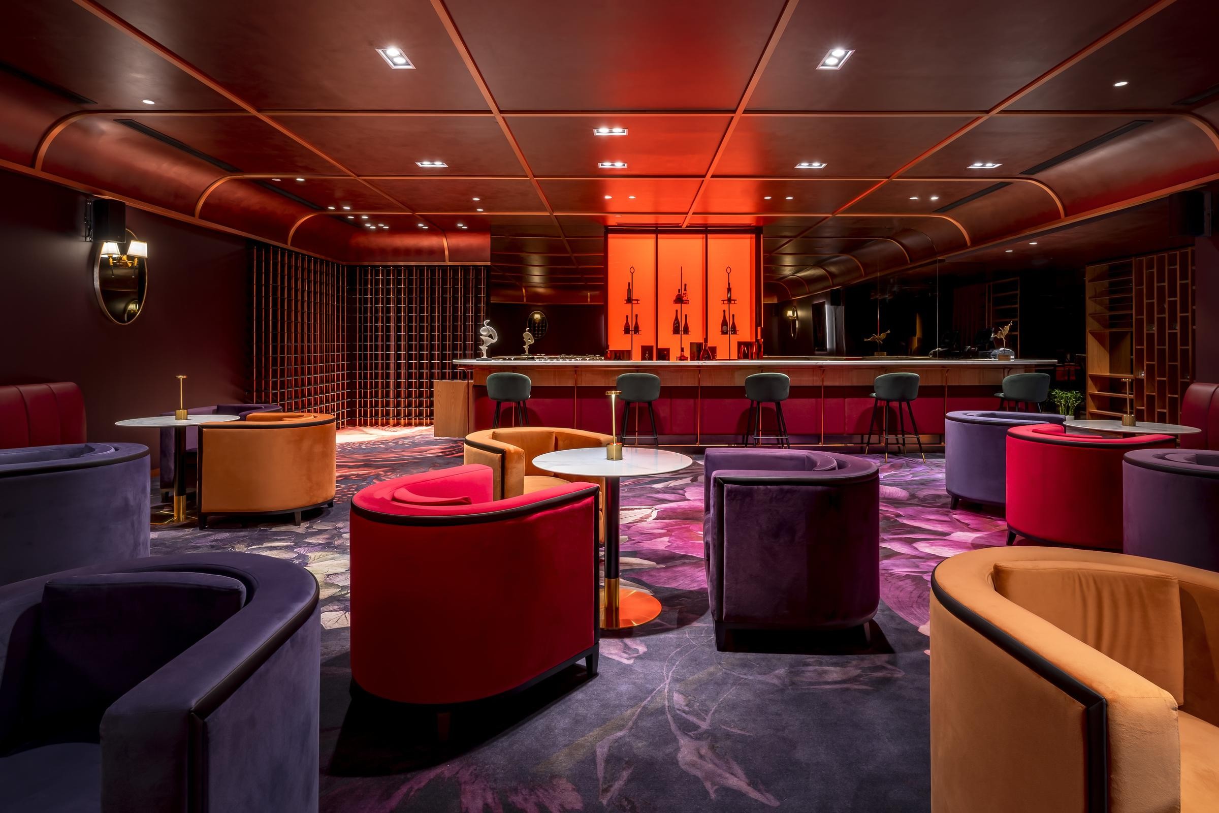 Voco Monaco Dubai (ex.Cote d’Azur Monaco Hotel) 8