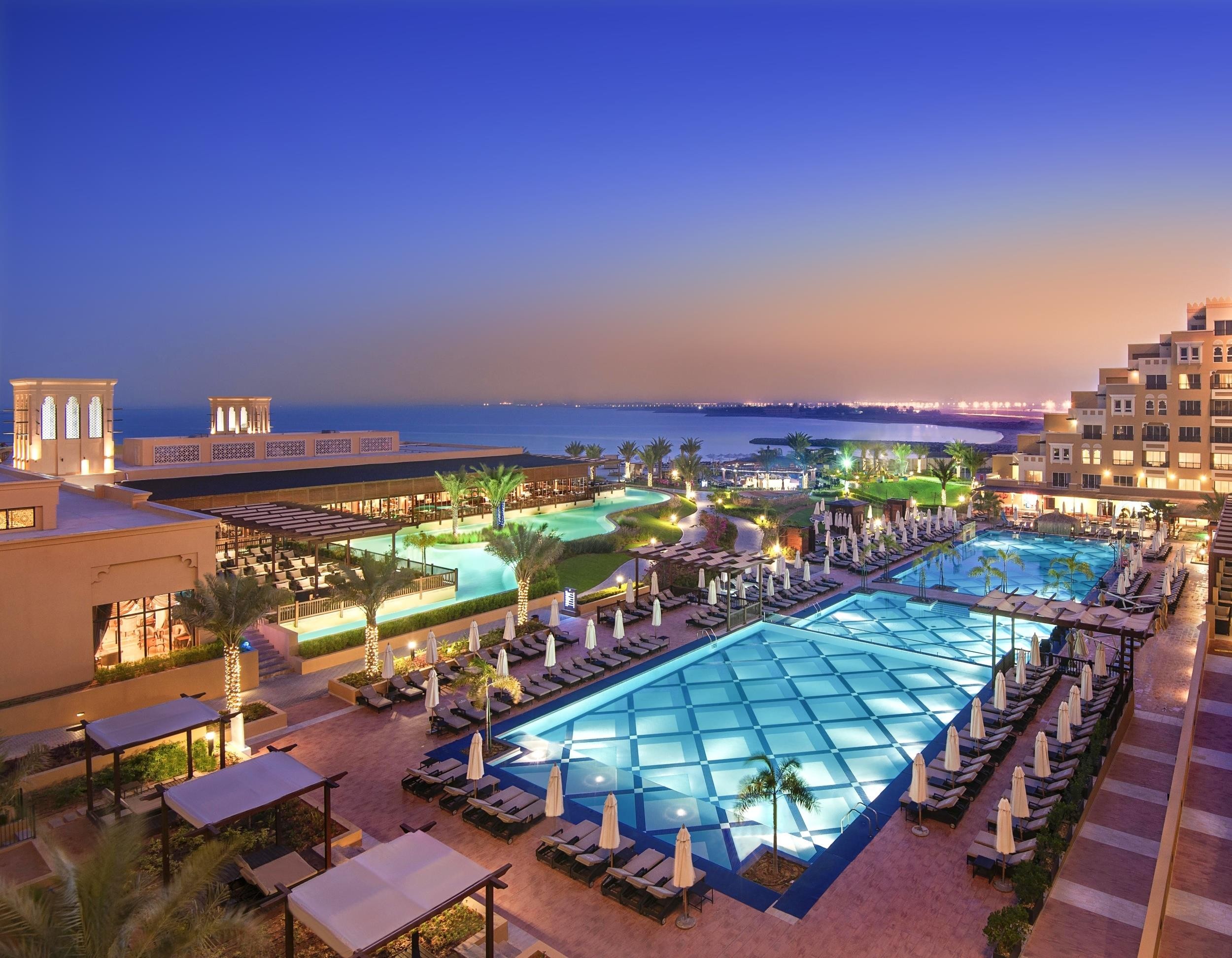 RIXOS BAB AL BAHR