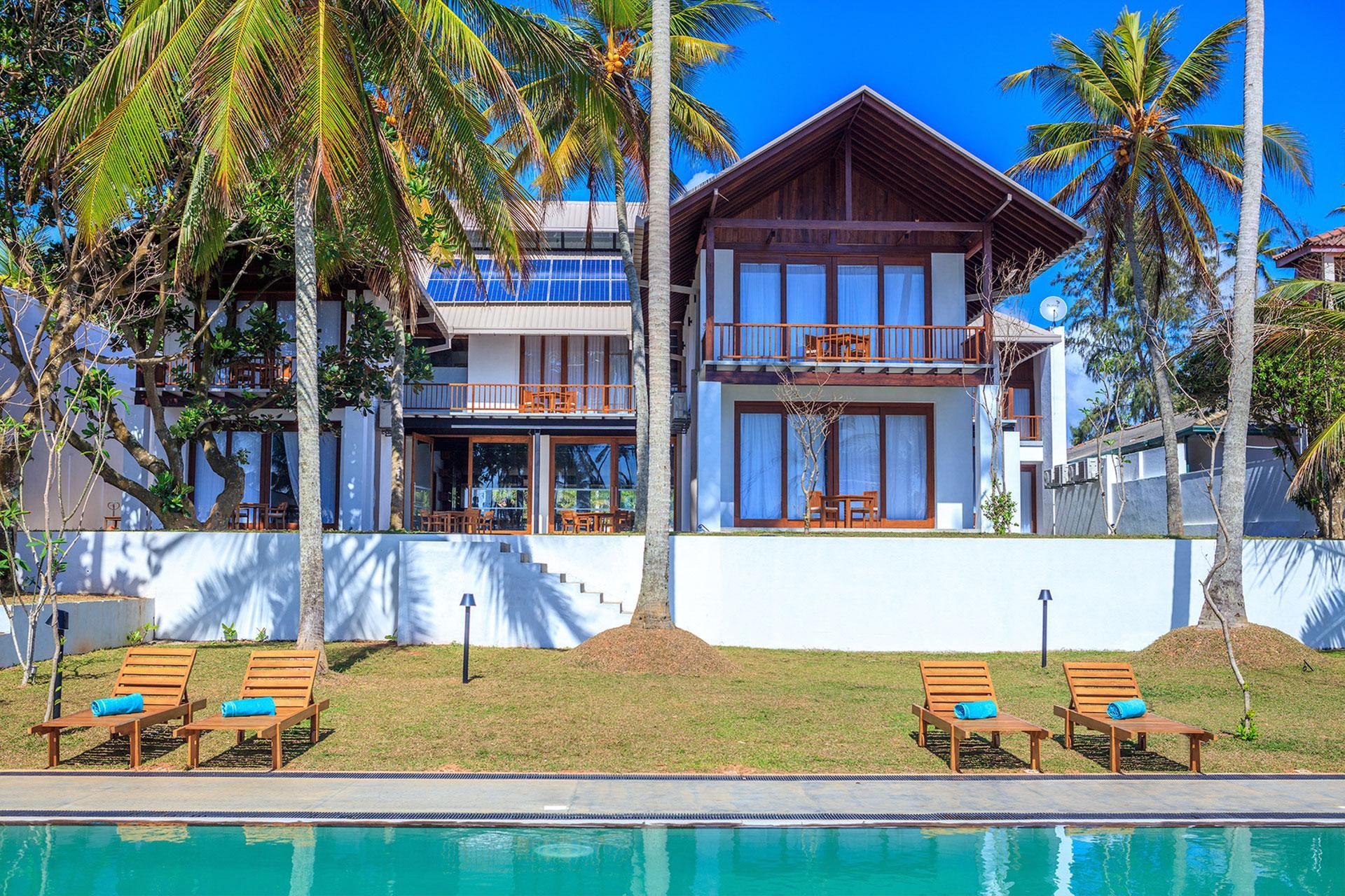 R Degrees Luxury Boutique Hotel