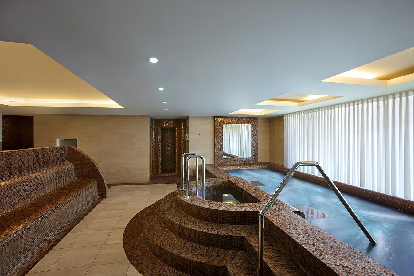 Cinnamon Grand Colombo 9