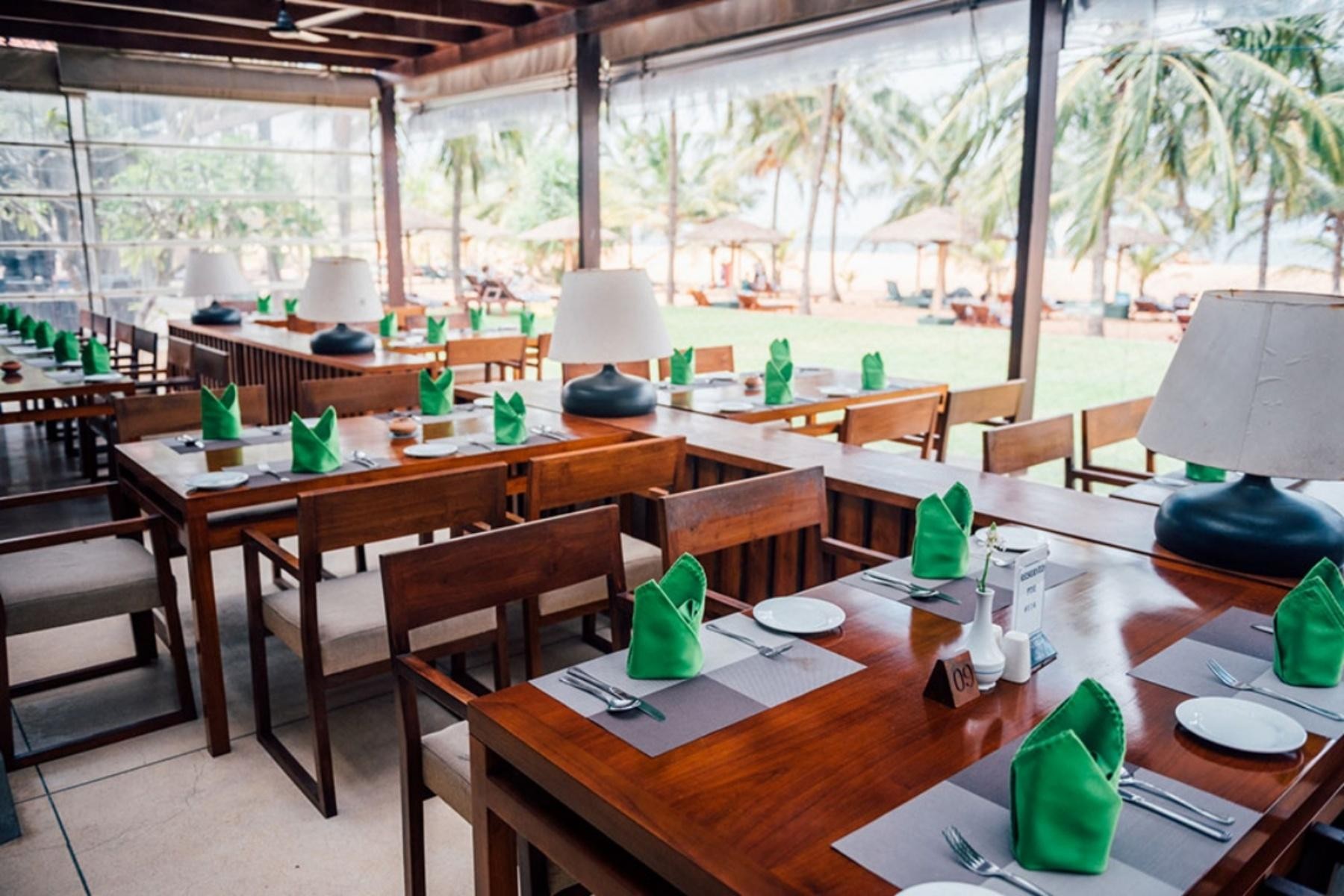 Goldi Sand Negombo 11