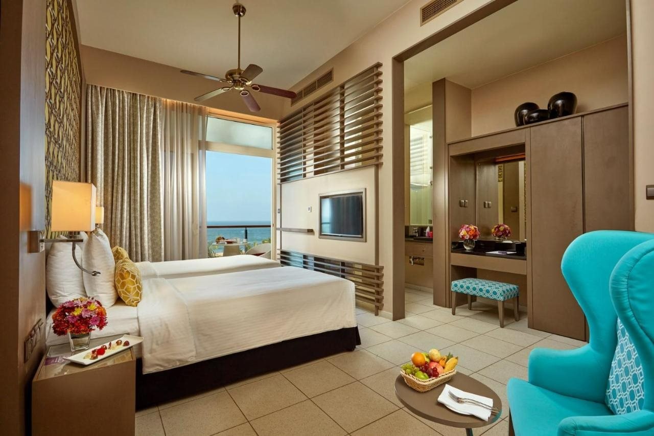 Heritance Negombo 8