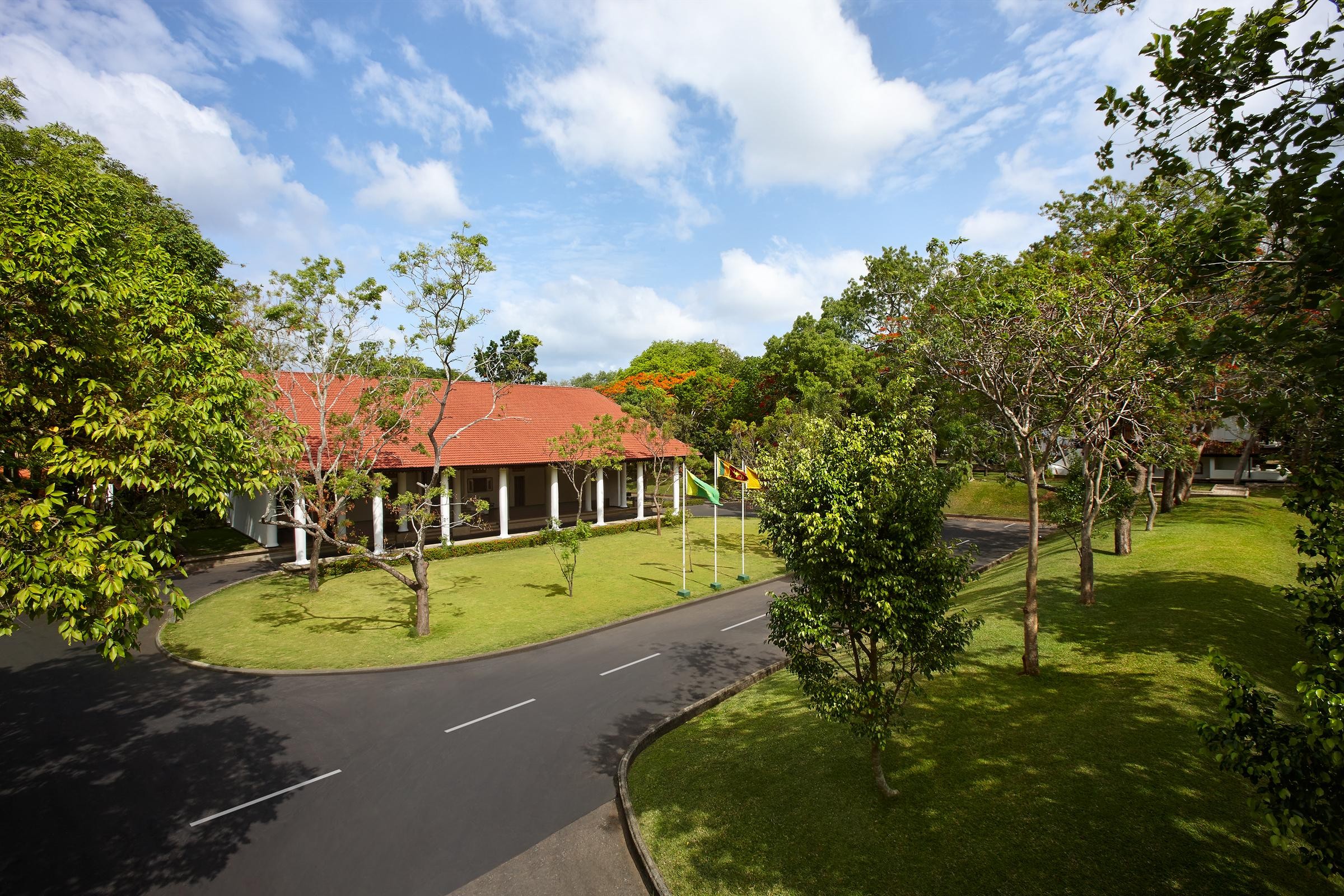 Cinnamon Lodge Habarana 14